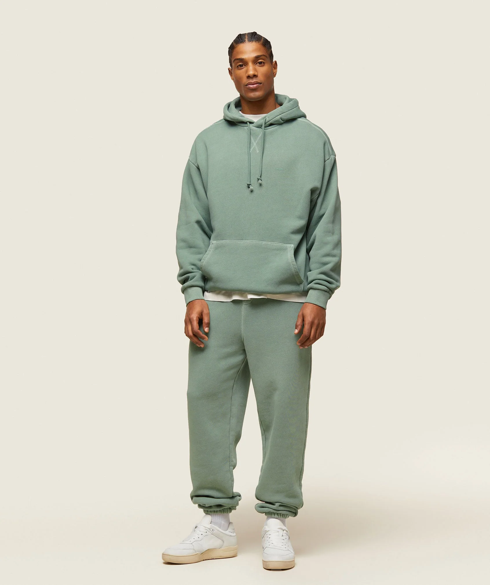 everywear Relaxed Hoodie