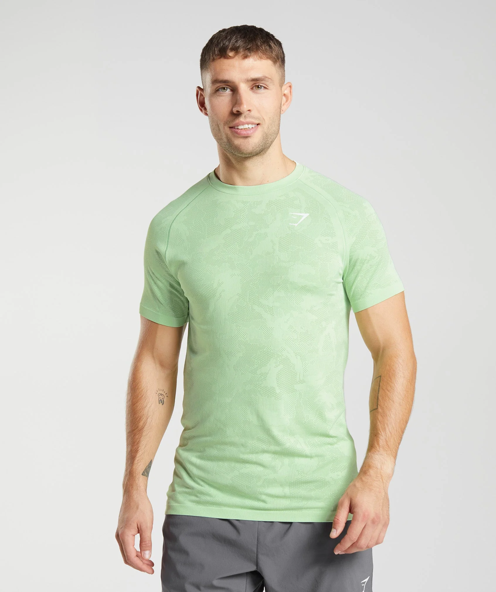 Geo Seamless T-Shirt