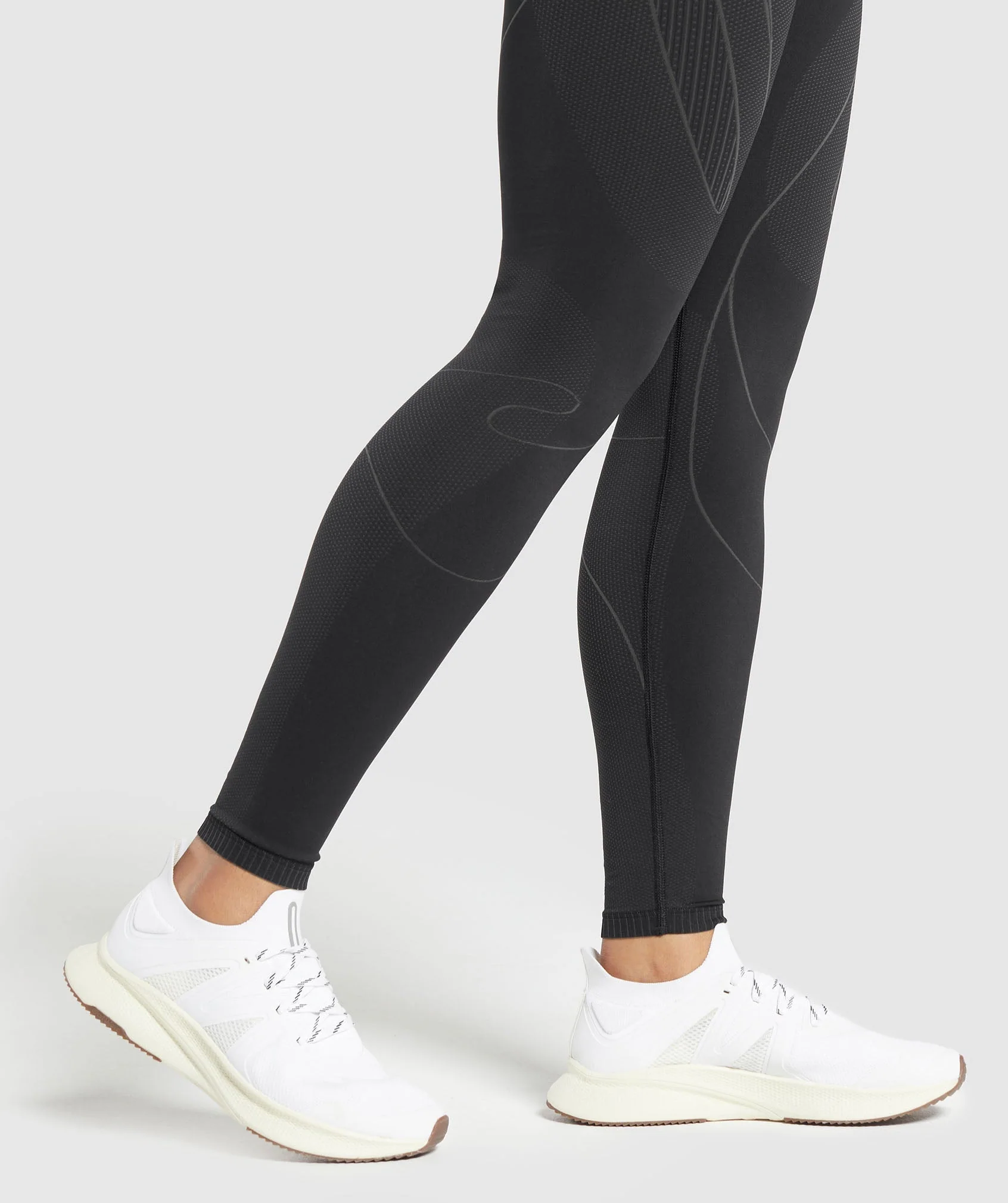 Contour Heart Seamless Leggings
