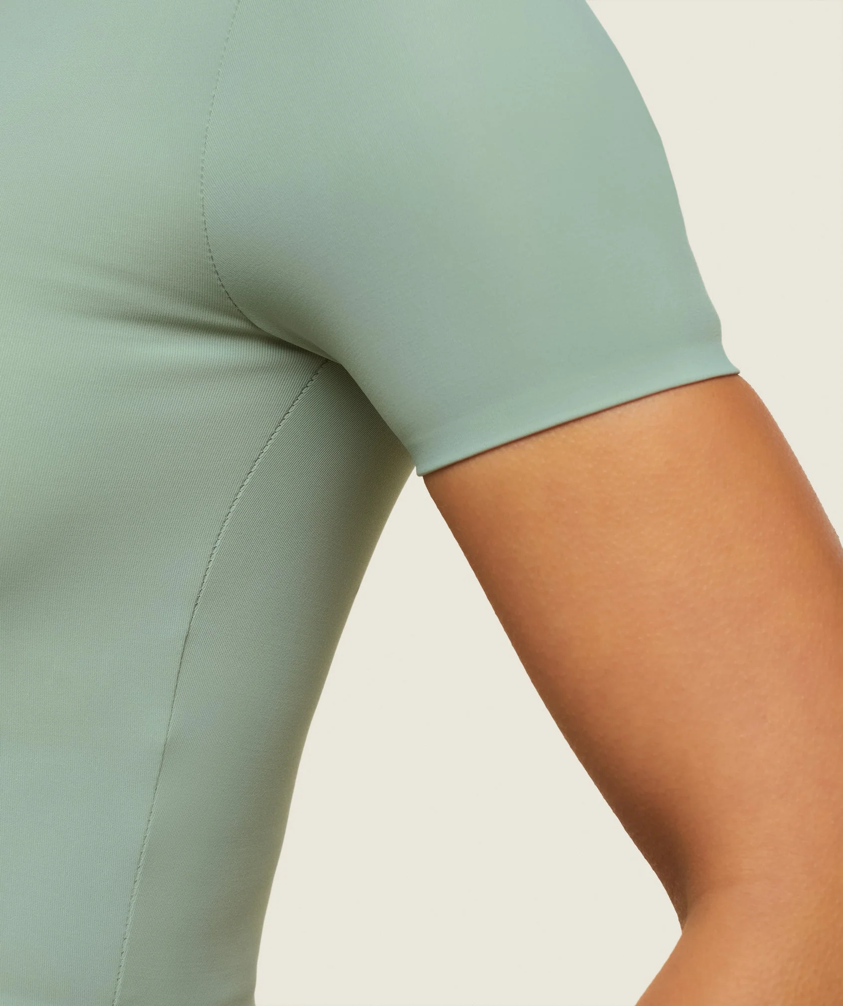 everywear Cropped Active Tee