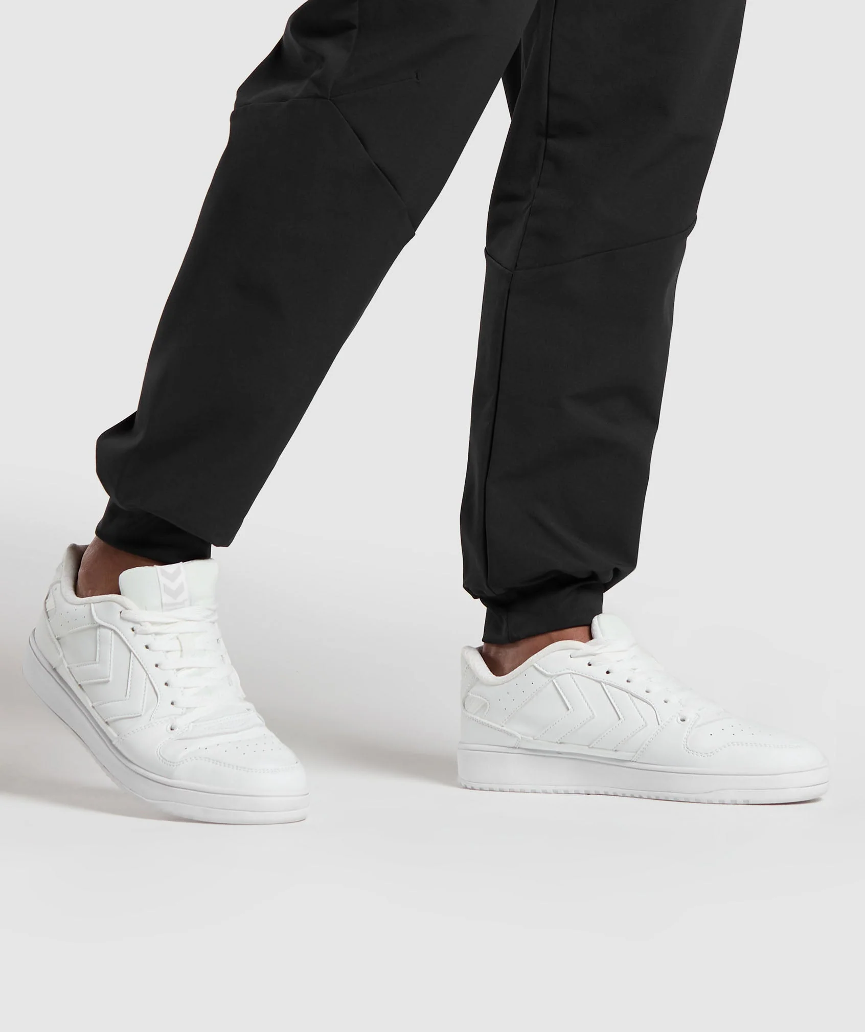 Ease Woven Joggers
