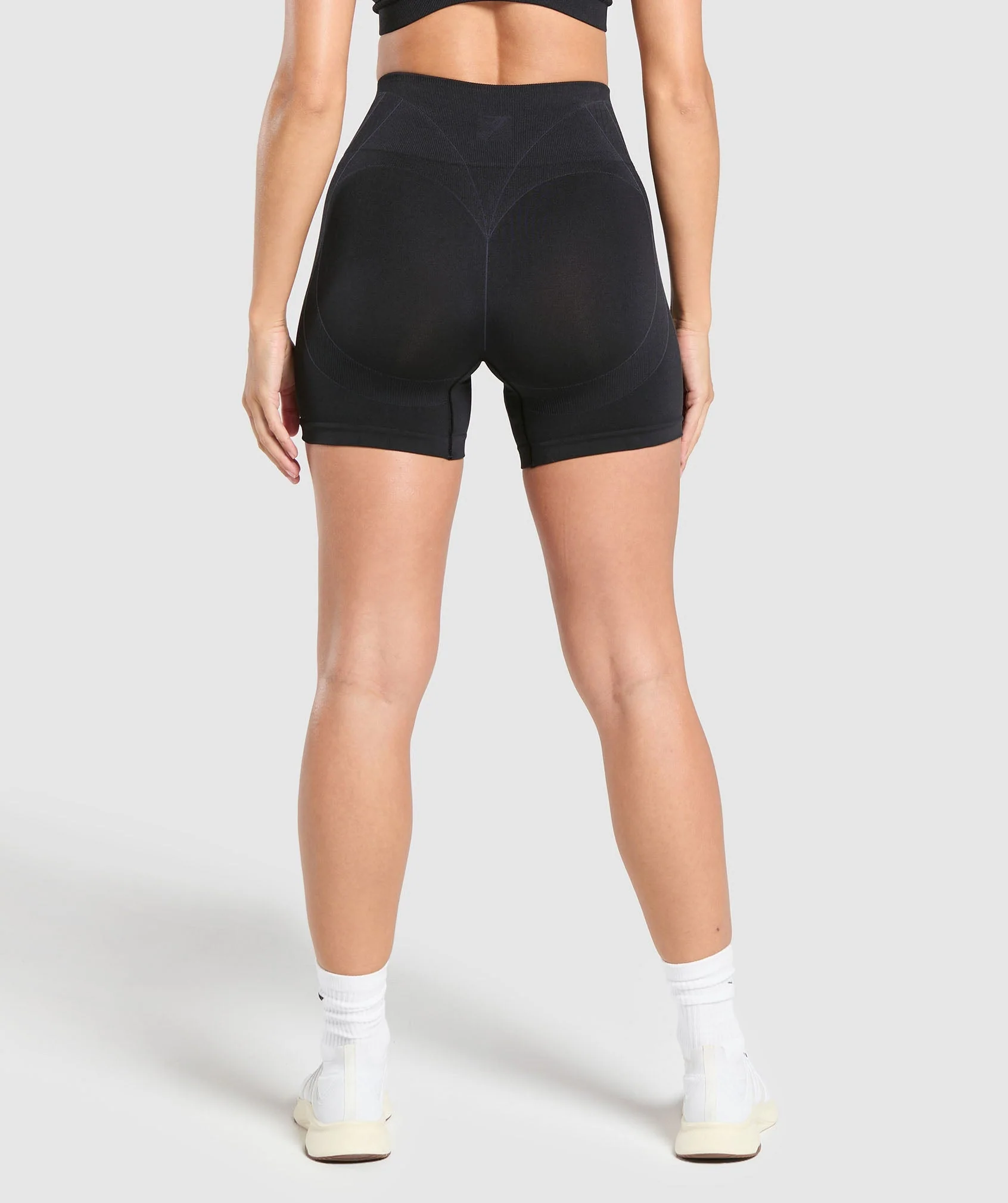 Apex Contrast Shorts