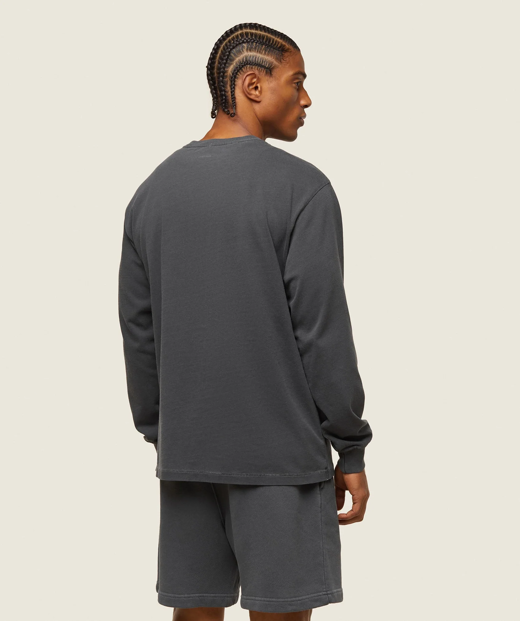 everywear Relaxed Long Sleeve Tee