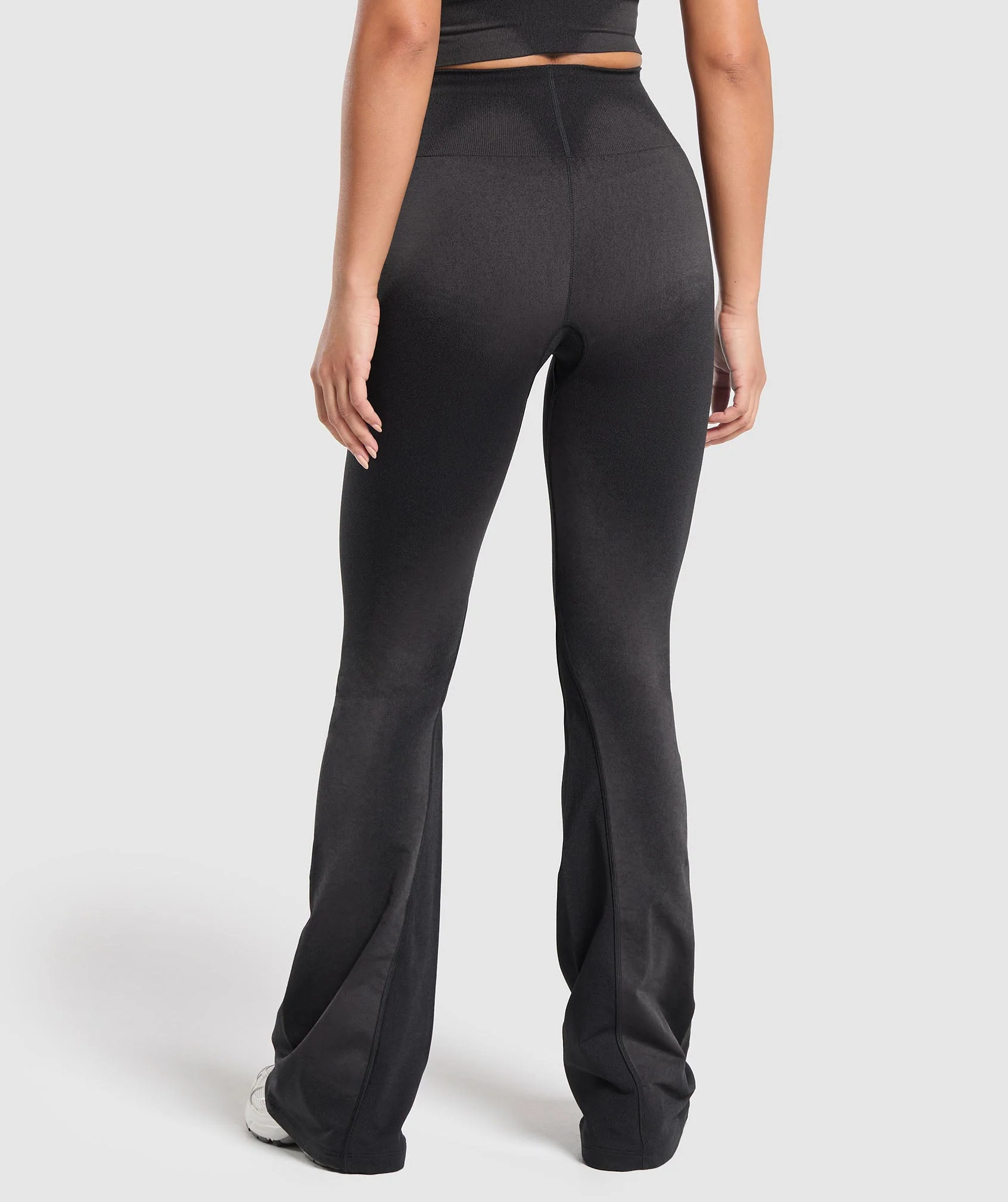Blur Seamless Flared Leggings