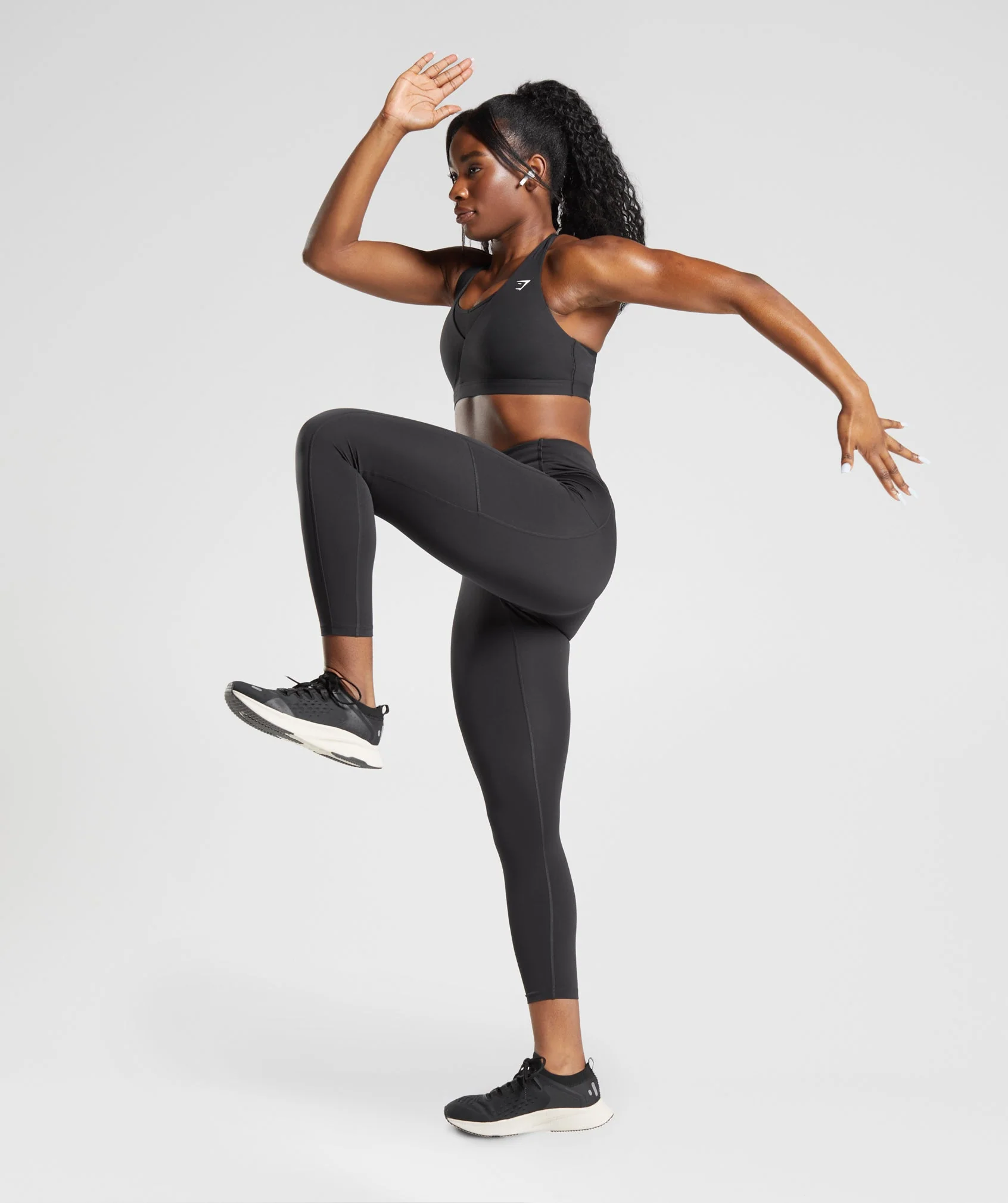 Crossover Sports Bra