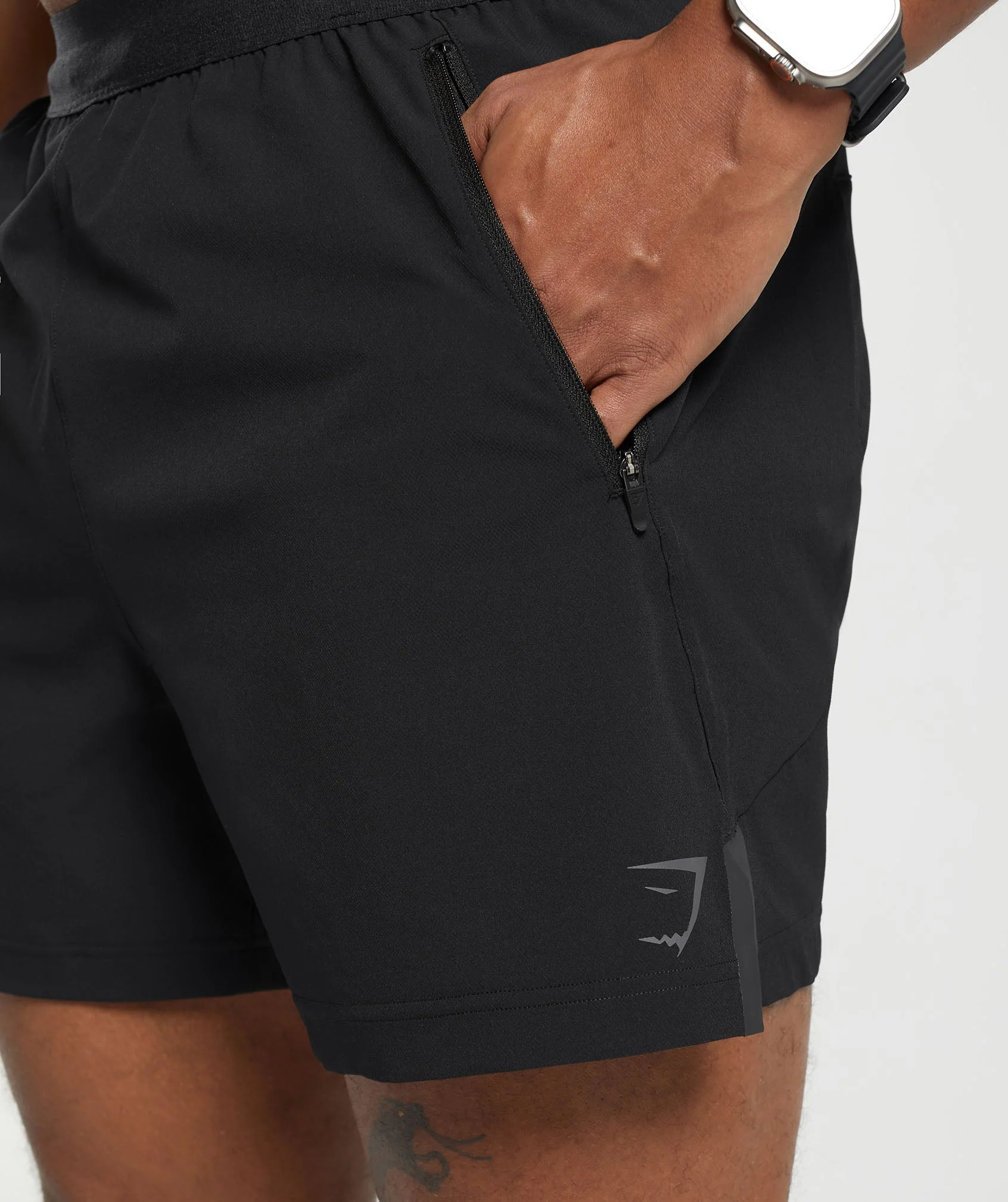 Apex 5" Hybrid Short
