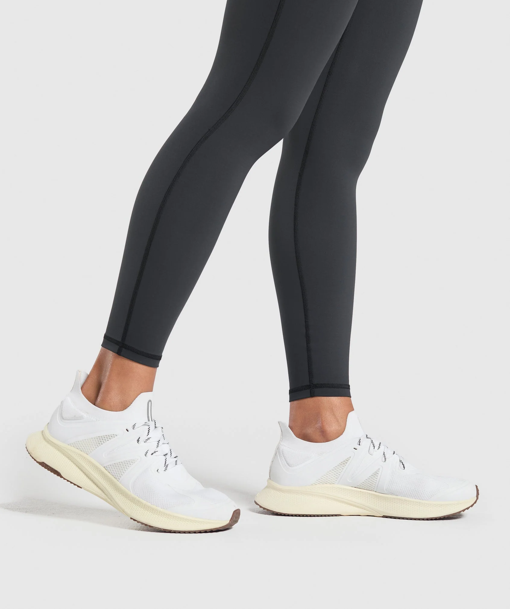 Elevate Short Leggings