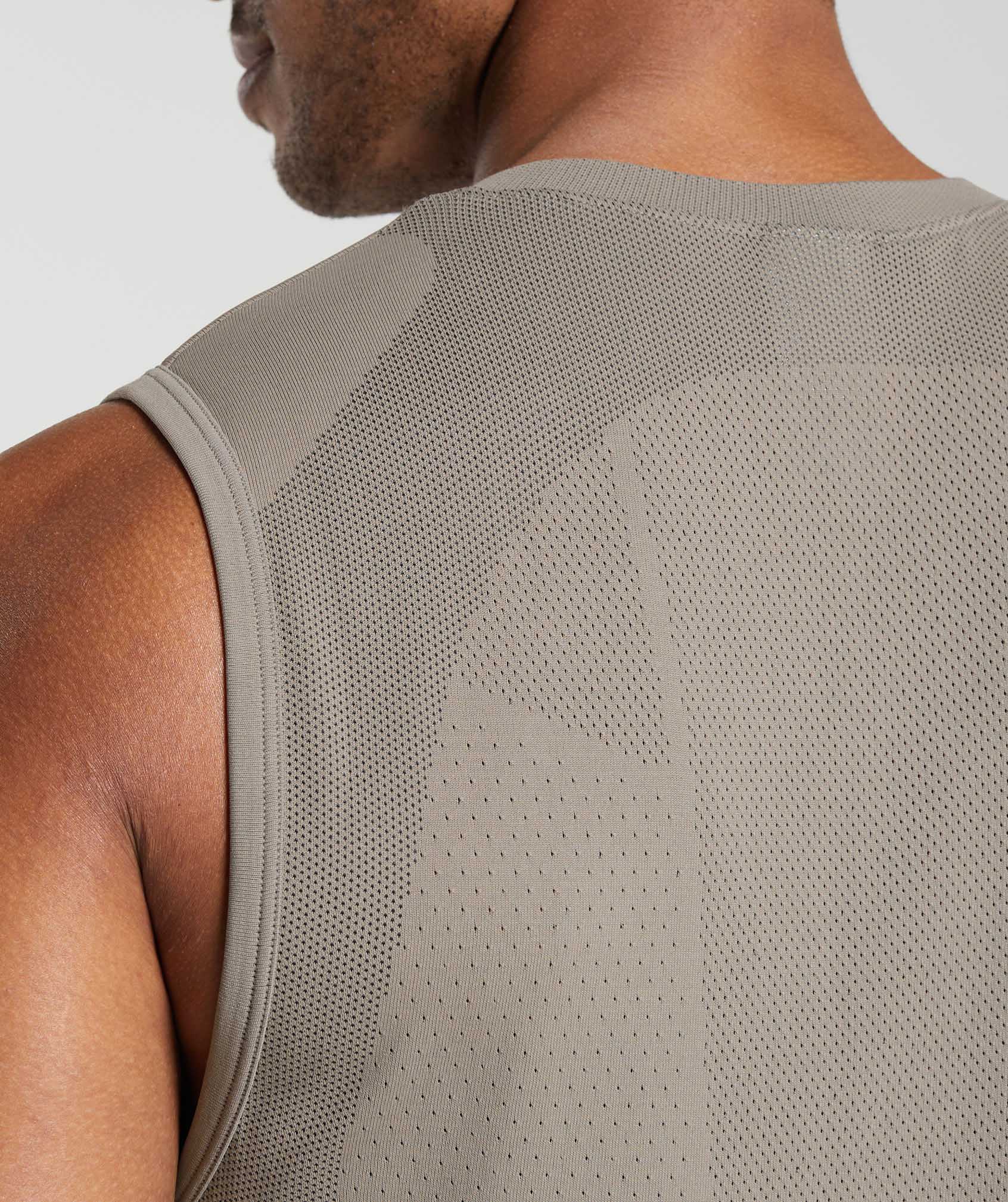 Apex Seamless Tank