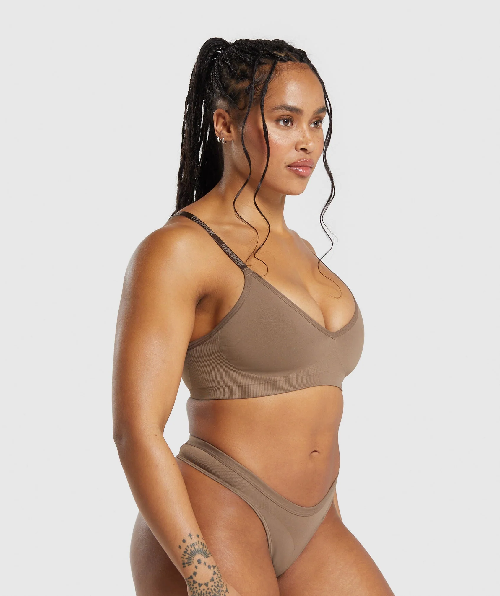 Seamless V Neck Bralette