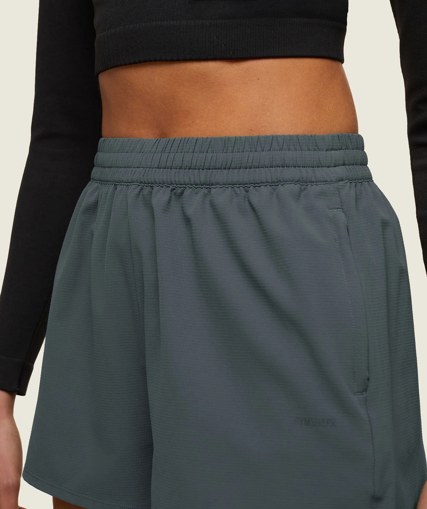 everywear Lightweight Shorts