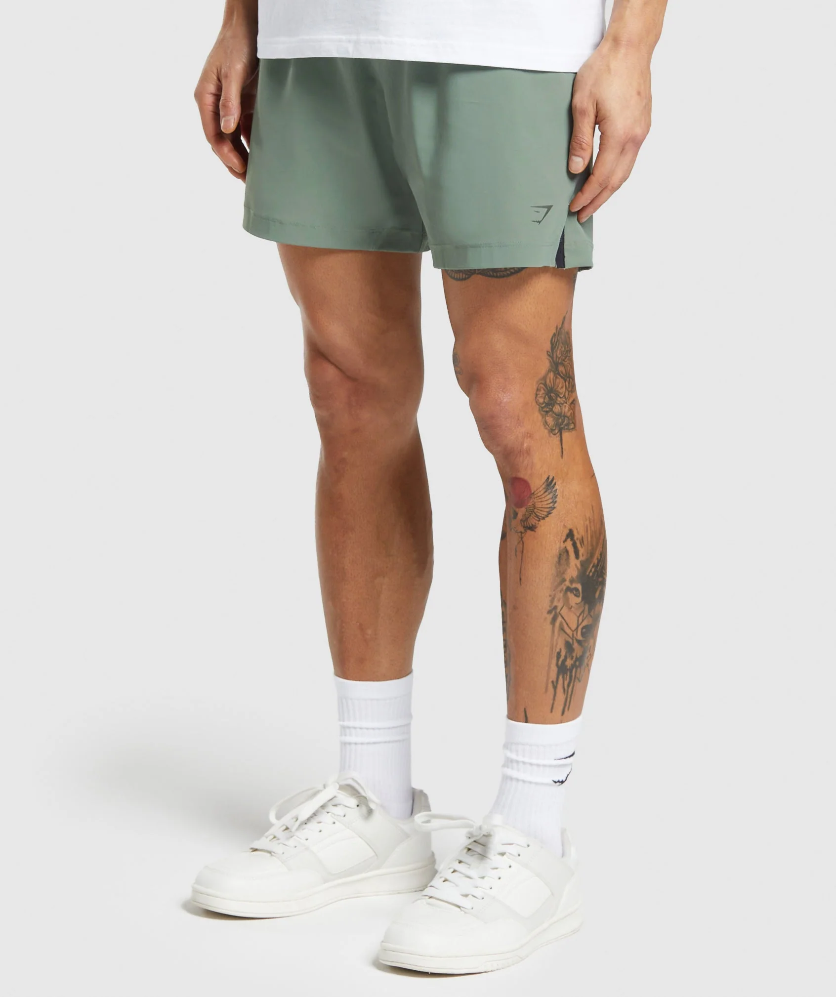 Hybrid 6" Shorts