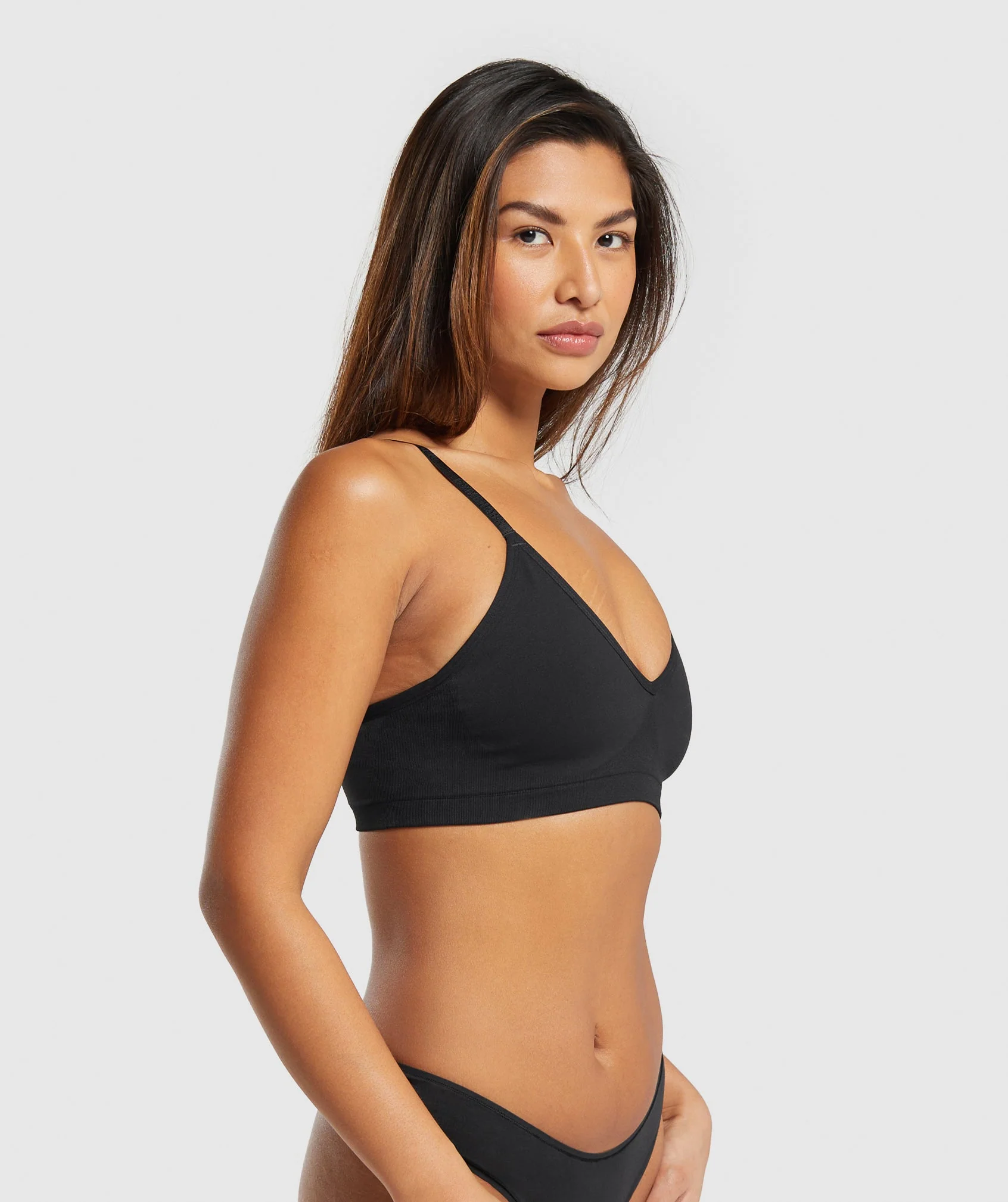 Seamless V Neck Bralette