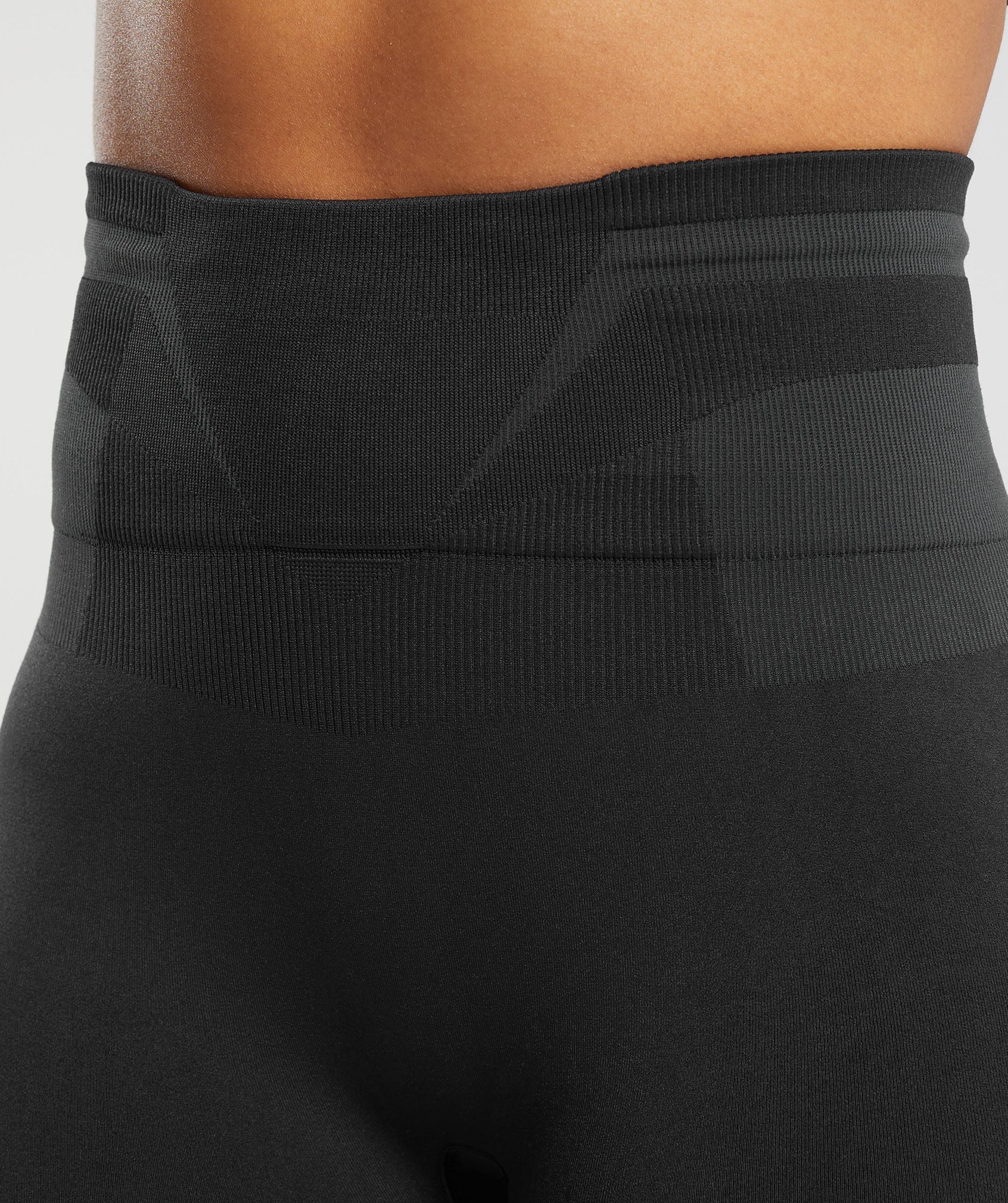 Glute Boost Seamless Shorts