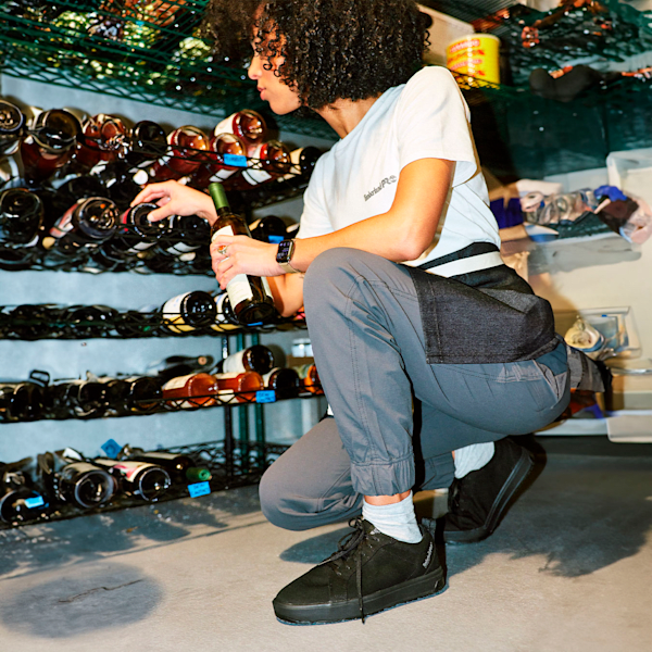 Burbank Slip-Resistant Hospitality Work Shoe