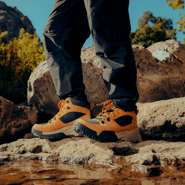 Men's Motion Scramble Mid Lace-Up Waterproof Hiker