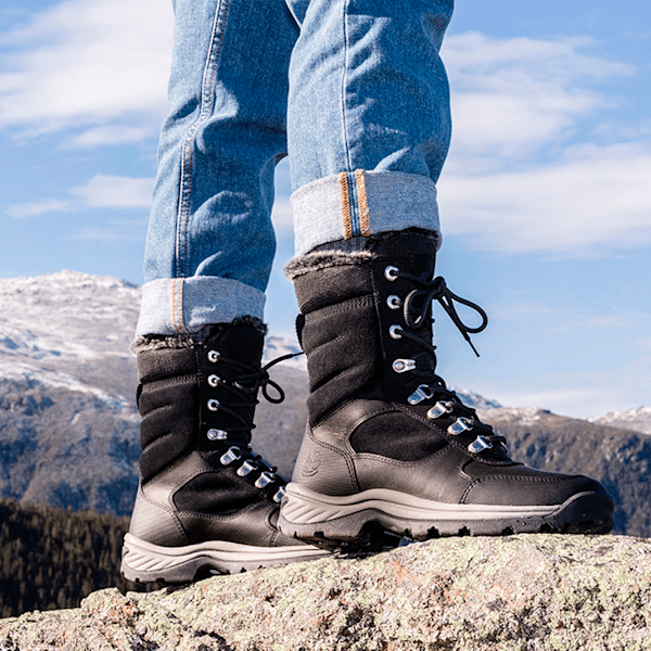 Women's White Ledge Tall Lace-Up Waterproof Snow Boot