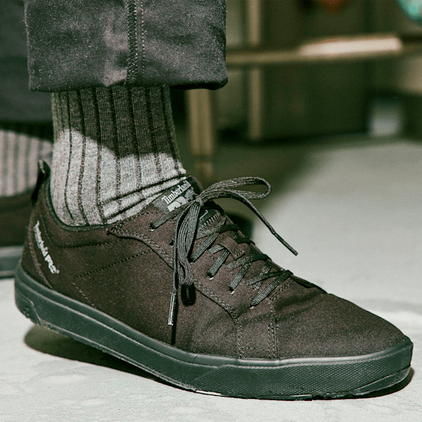 Burbank Slip-Resistant Hospitality Work Shoe