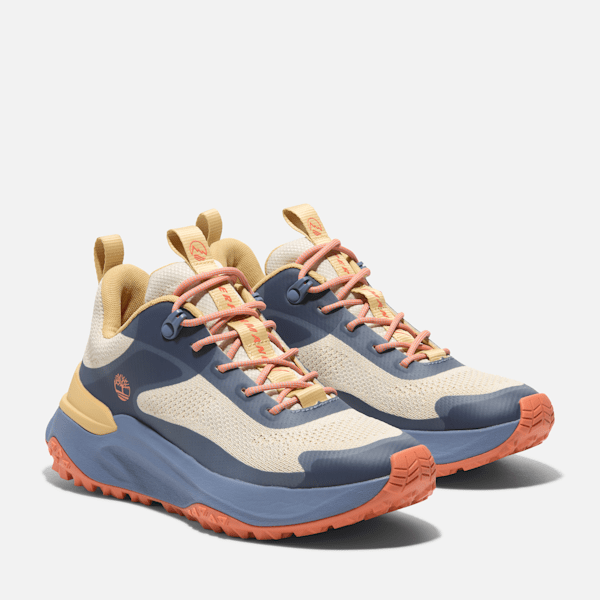 Women's Motion Access Low Lace-Up Sneaker