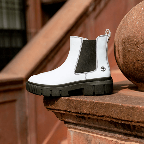 Women's Greyfield Mid Chelsea Boot