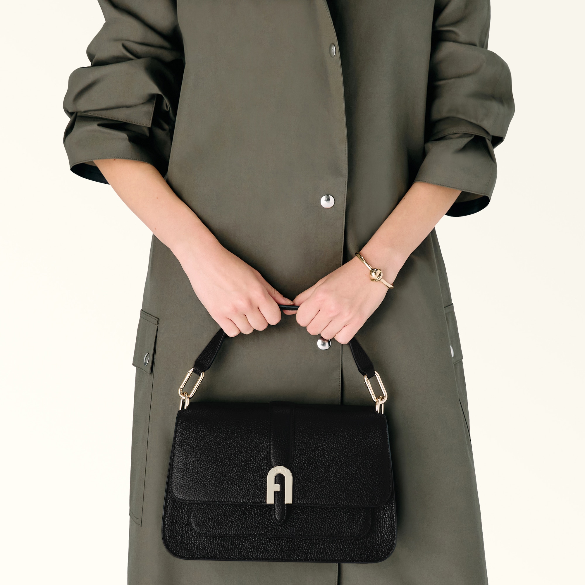 Furla Sofia Grainy Top Handle M