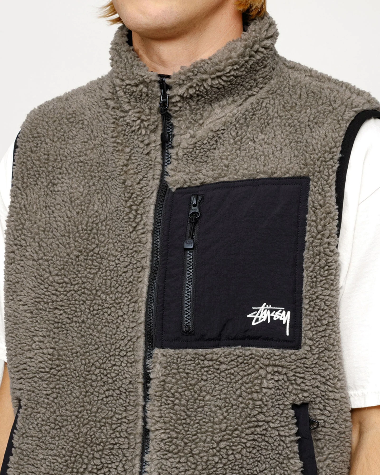 SHERPA REVERSIBLE VEST