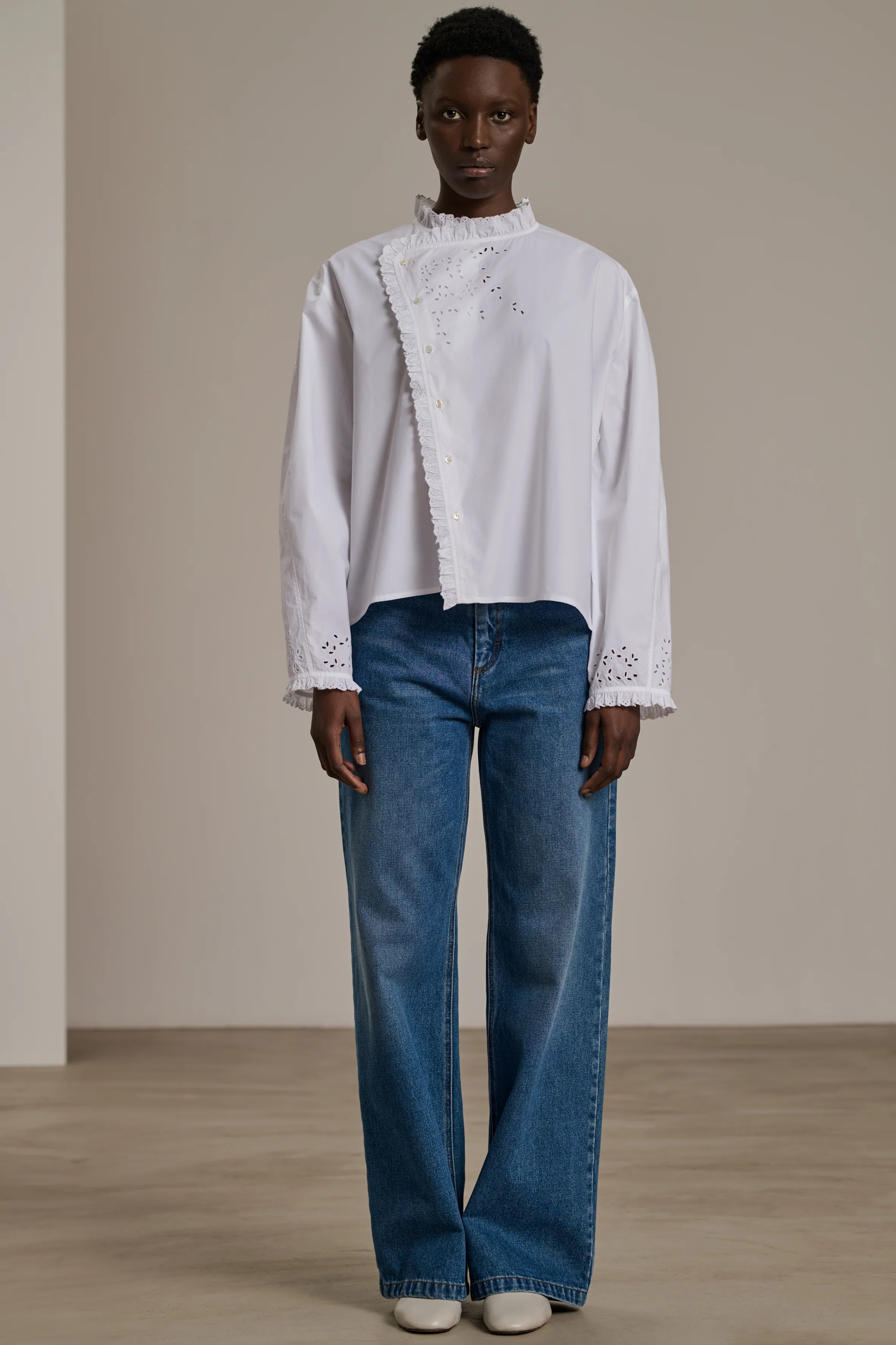 CLAUDIA WHITE BLOUSE