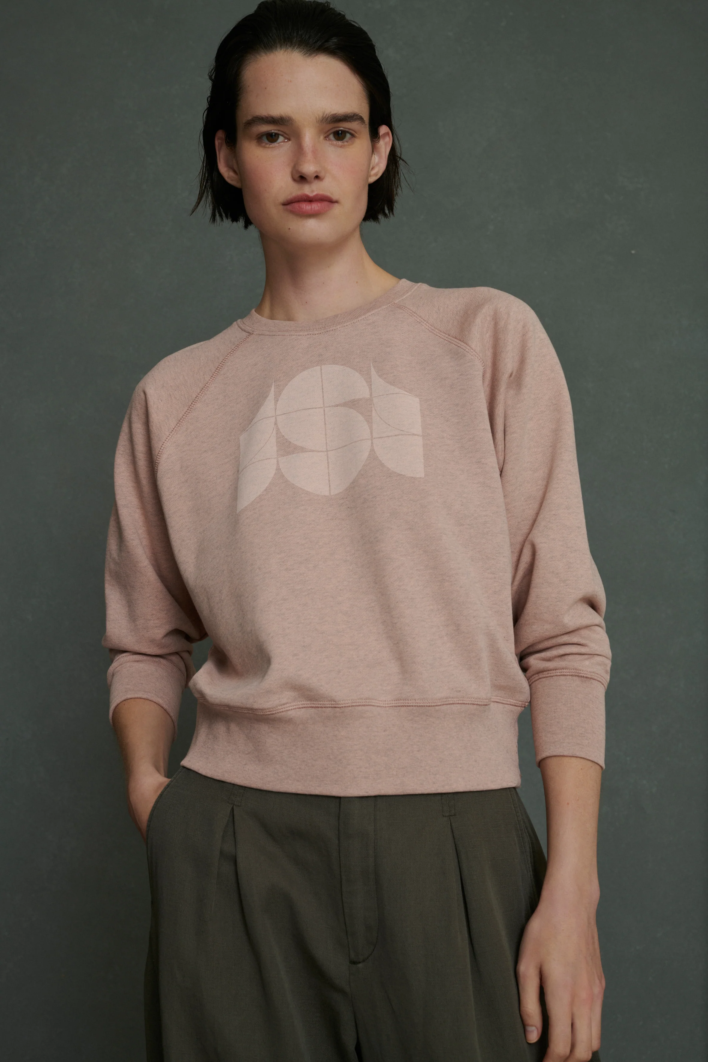 APOLLO PINK SWEATSHIRT
