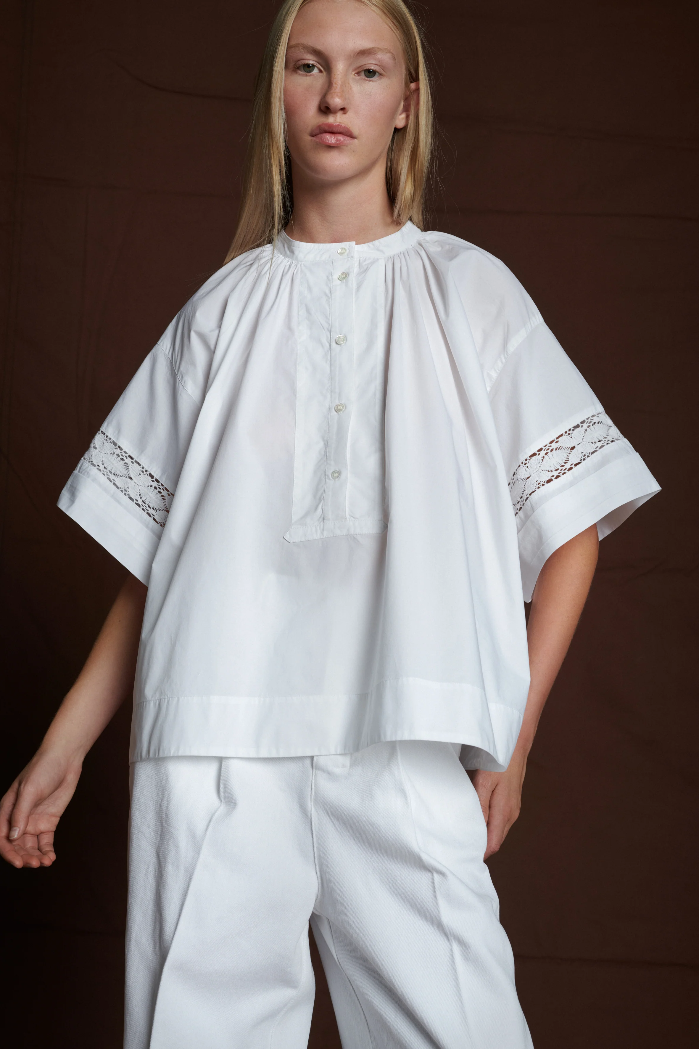 ALBANE WHITE BLOUSE