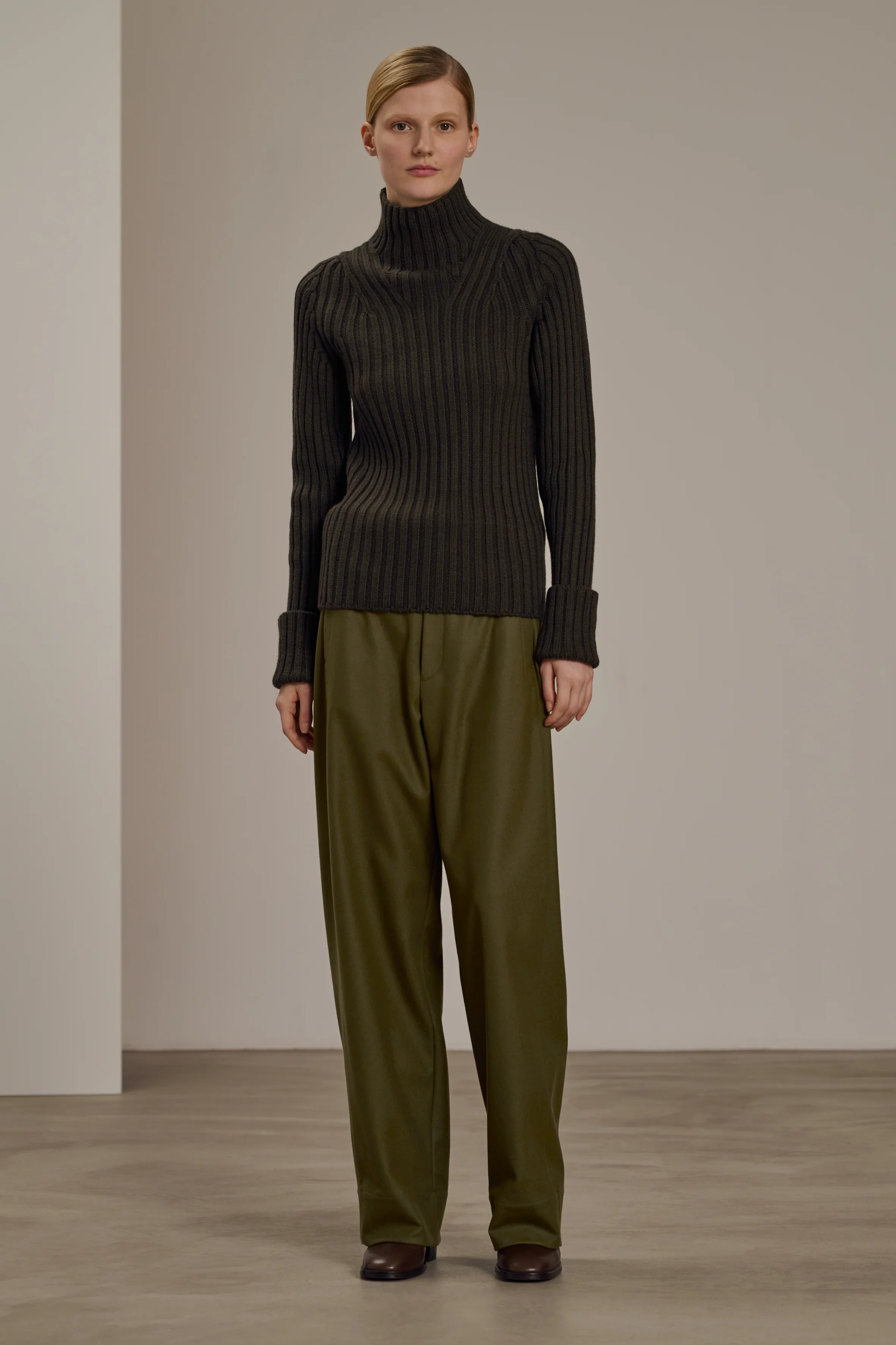 WALLY KHAKI TROUSERS