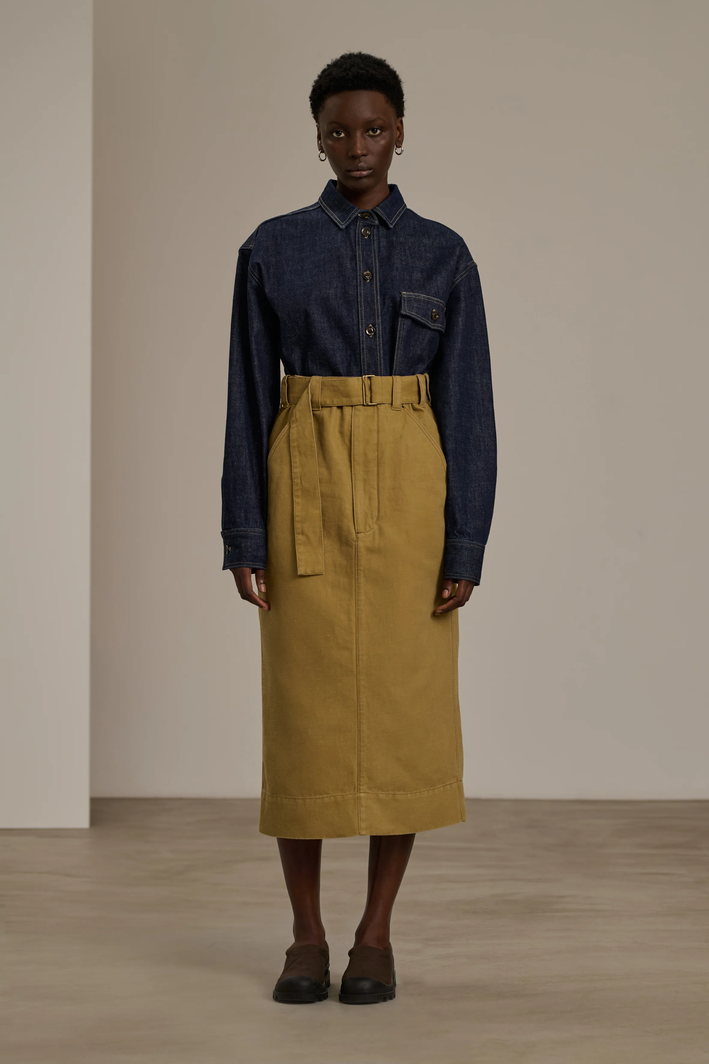 CLARA BEIGE SKIRT