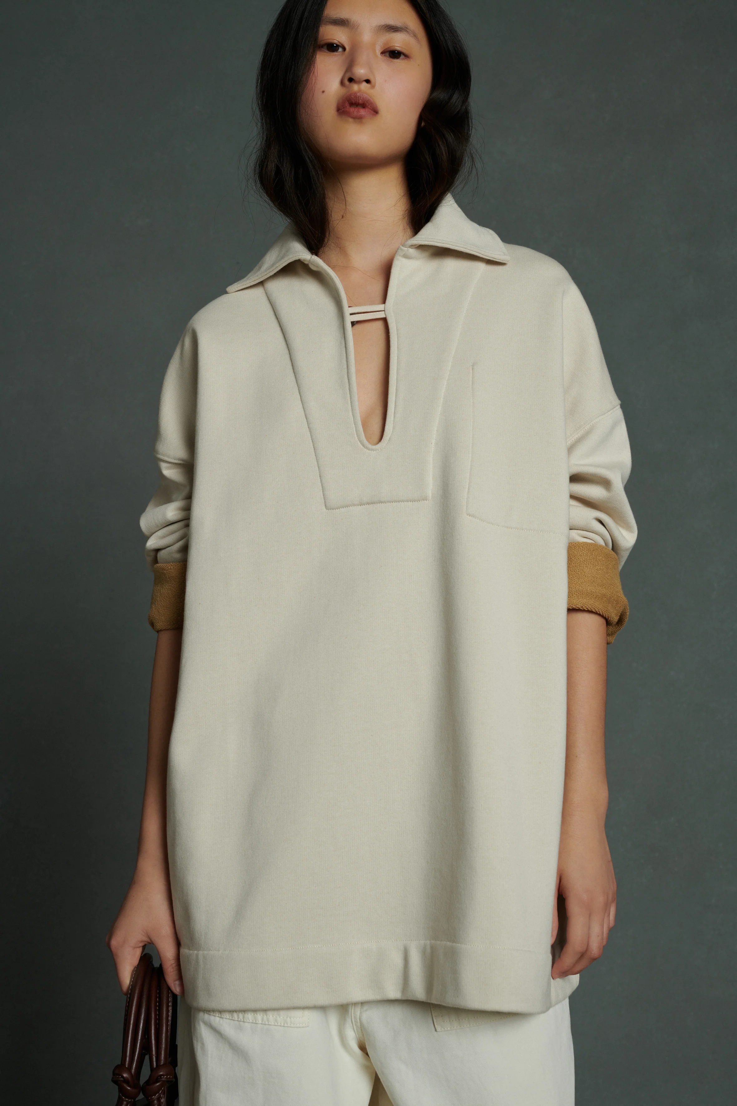 AUREL OFF-WHITE SWEATSHIRT