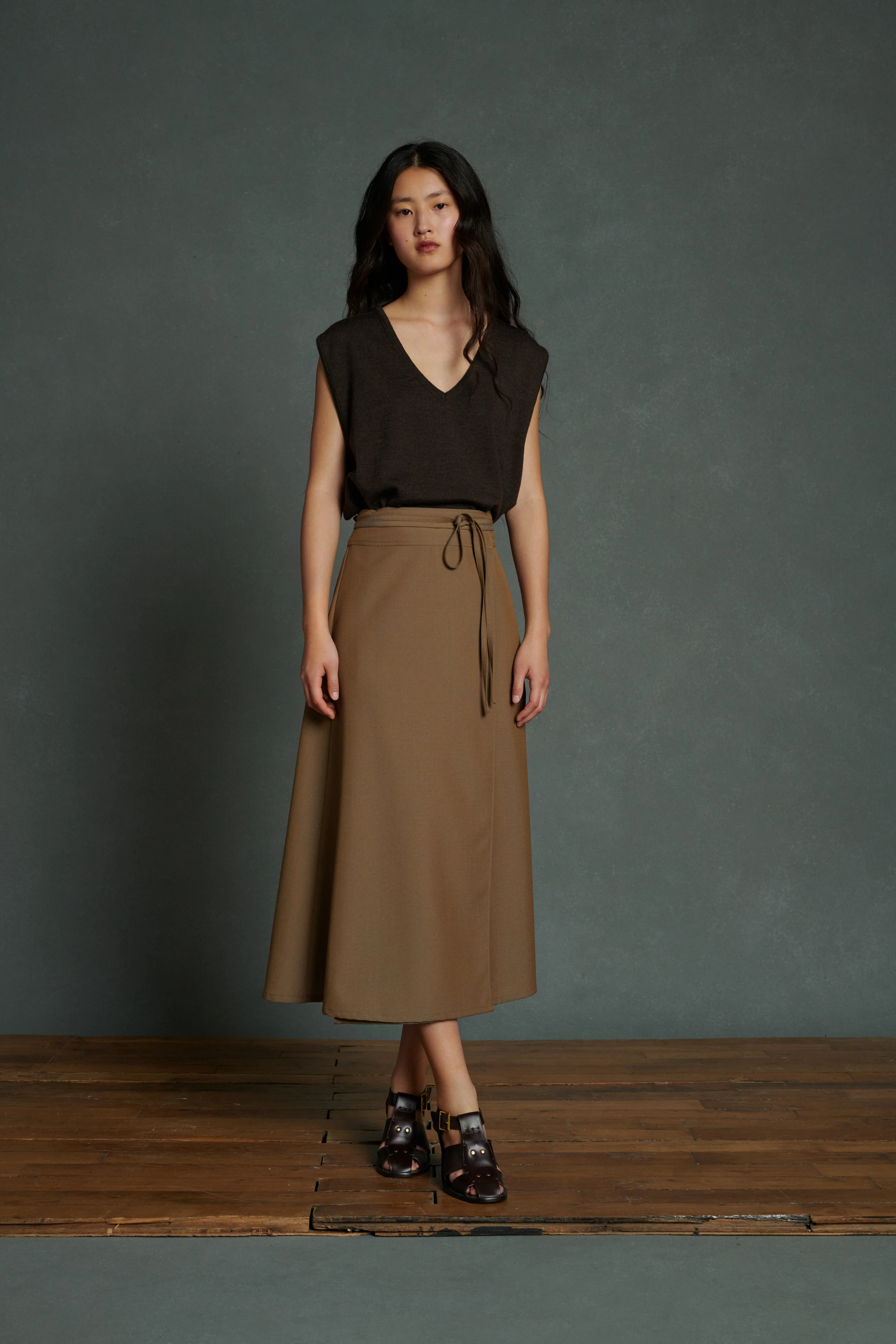 REINE BEIGE SKIRT