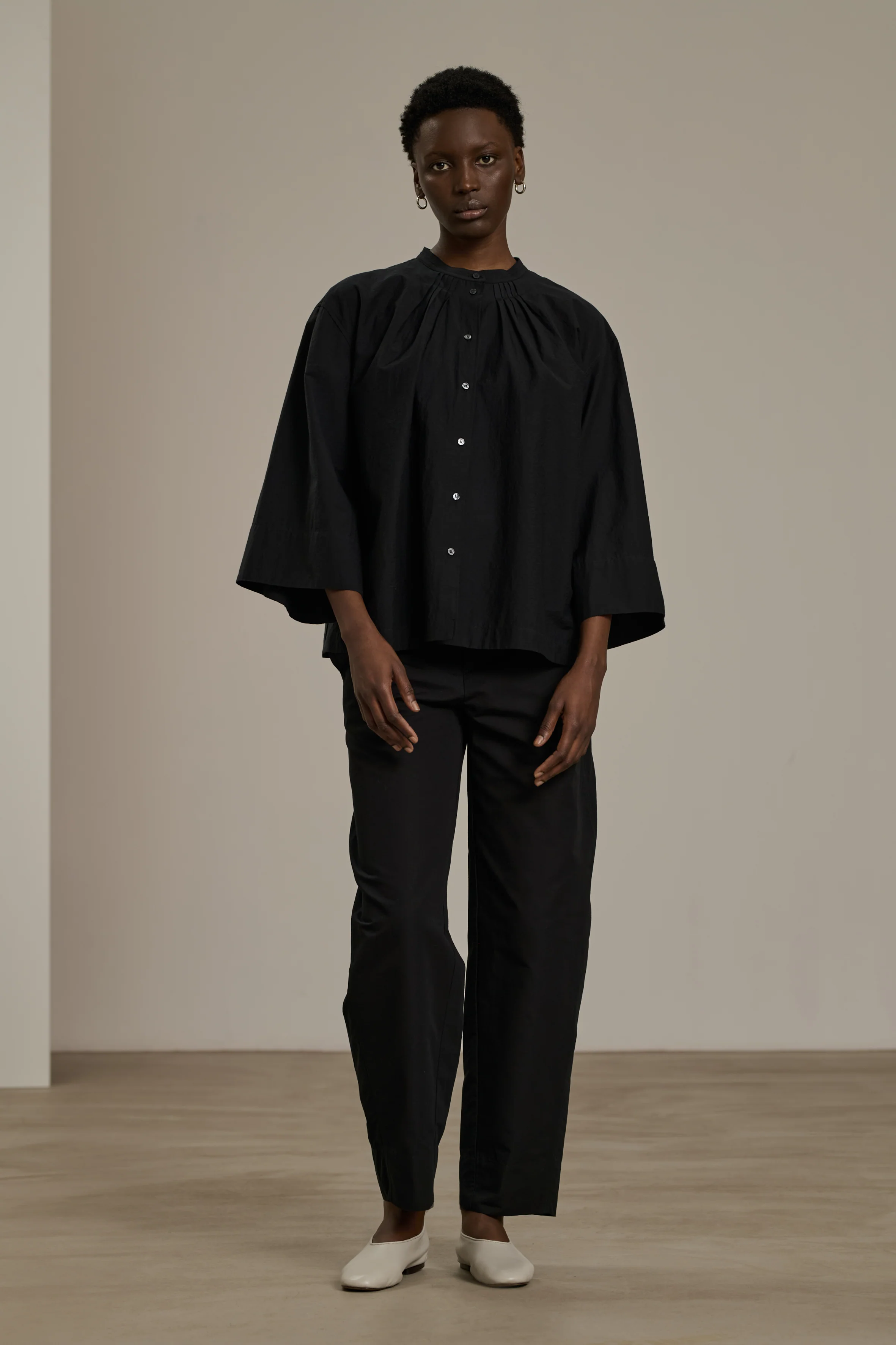 BUCAREST BLACK BLOUSE