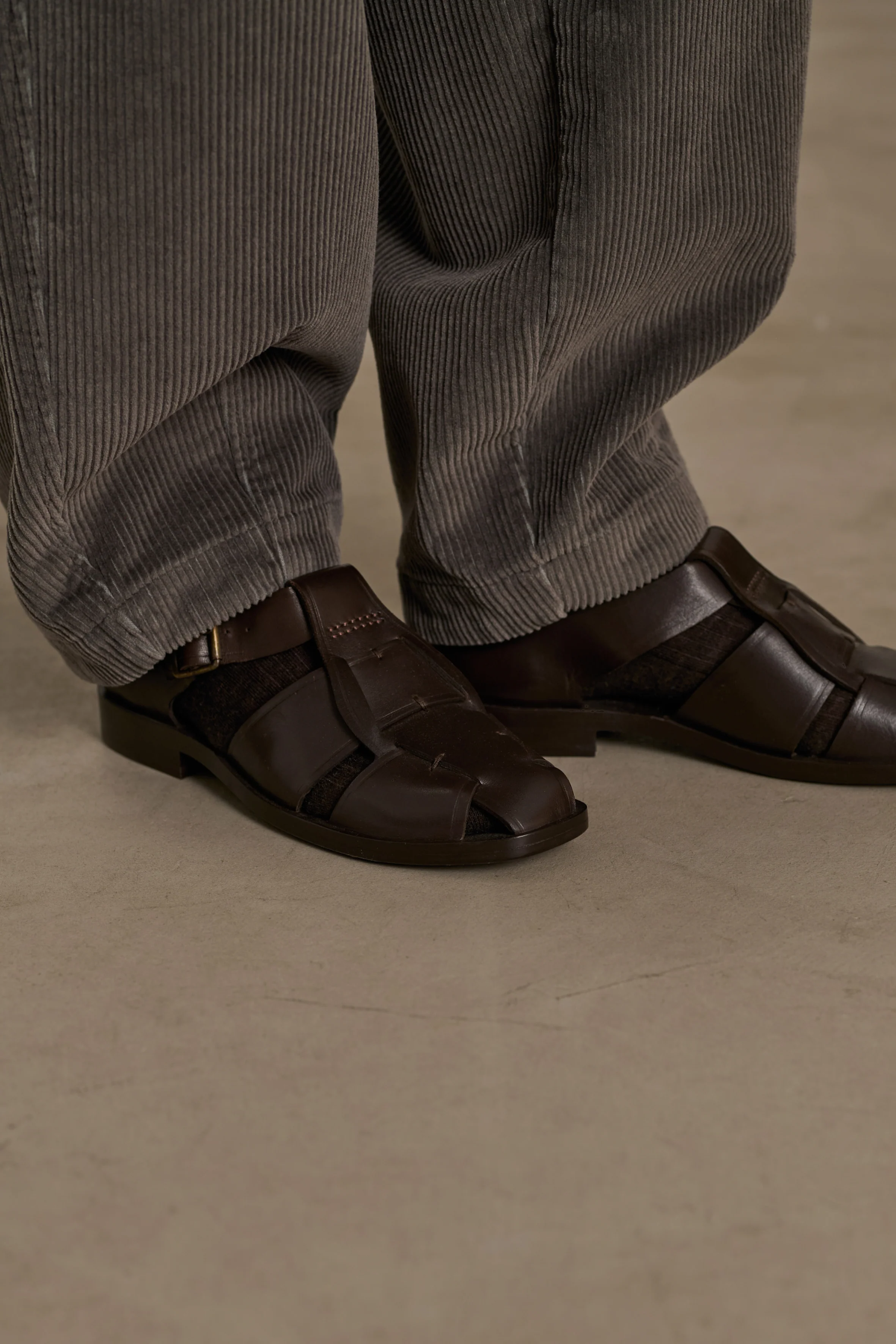 VELIKA BROWN SANDALS