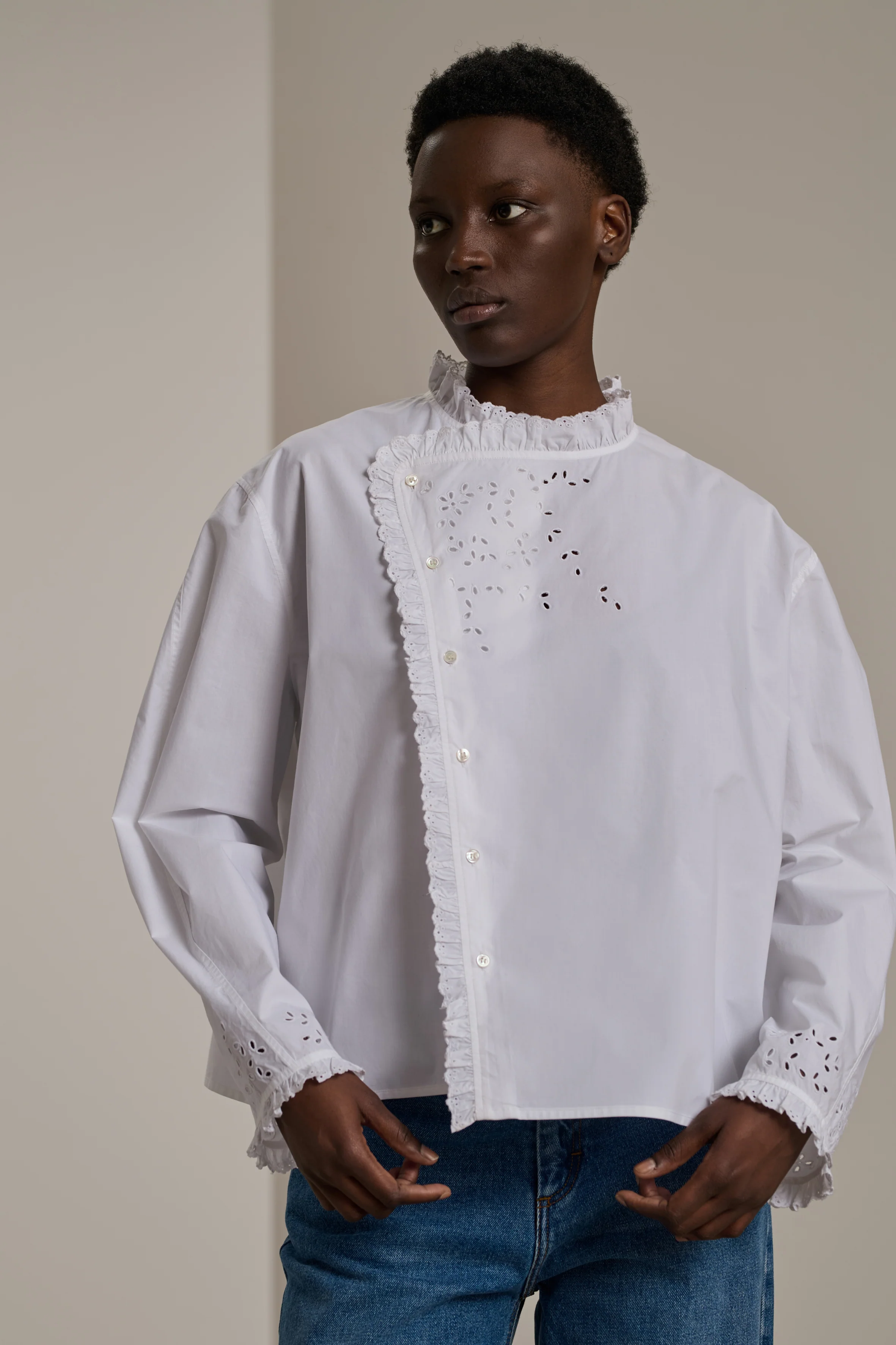 CLAUDIA WHITE BLOUSE