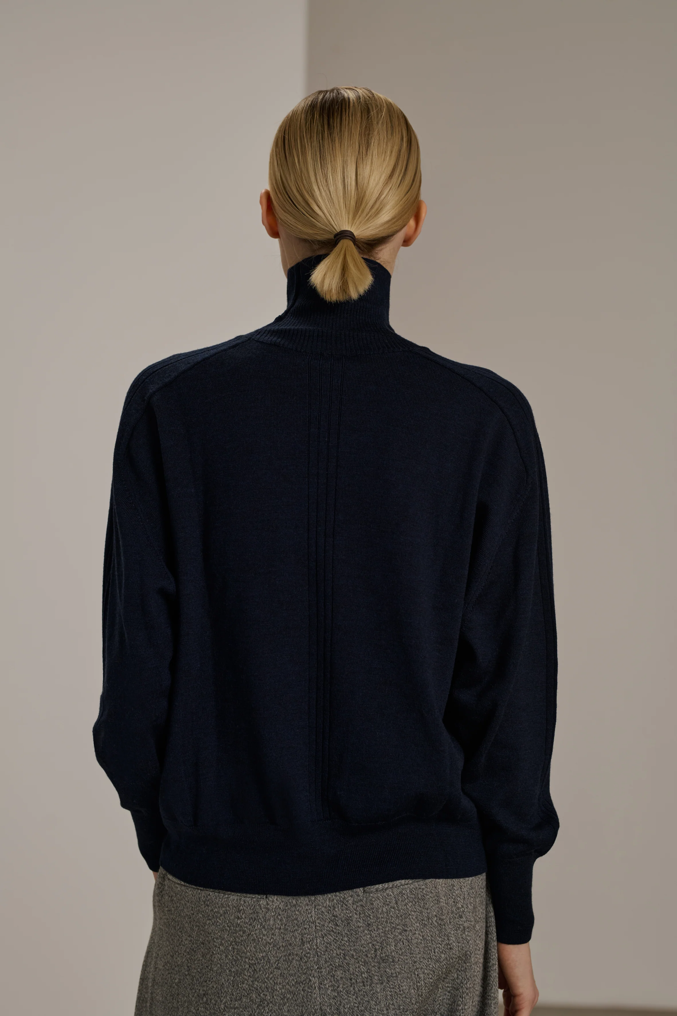 NORD NAVY SWEATER