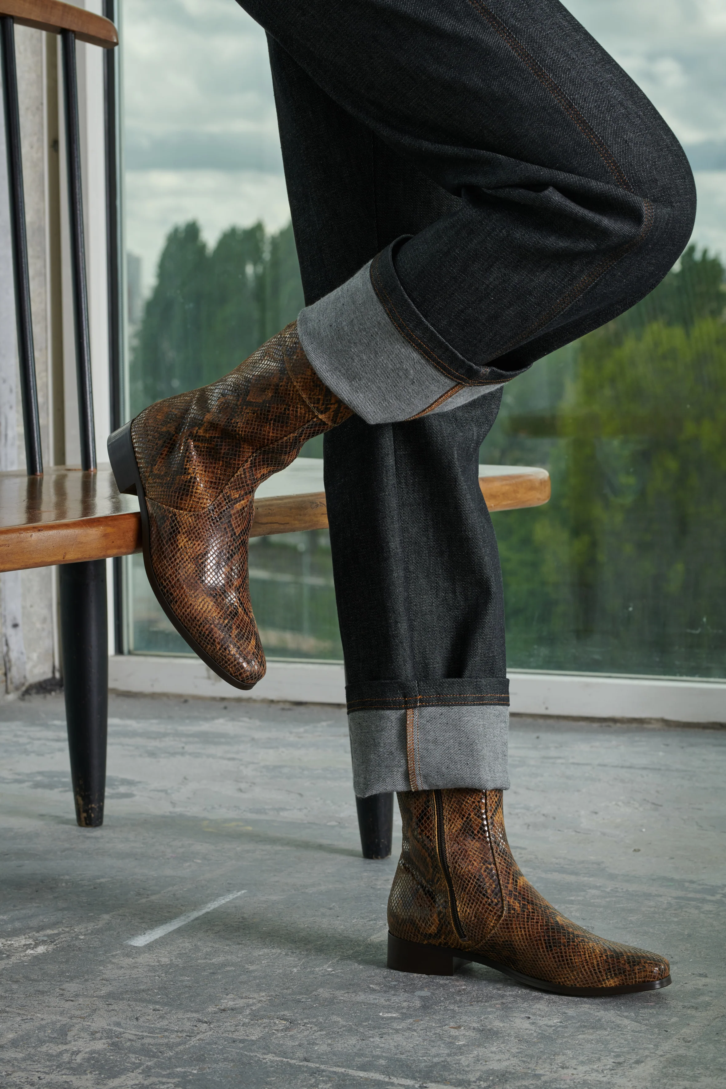 ÉCAILLE PYTHON BOOTS