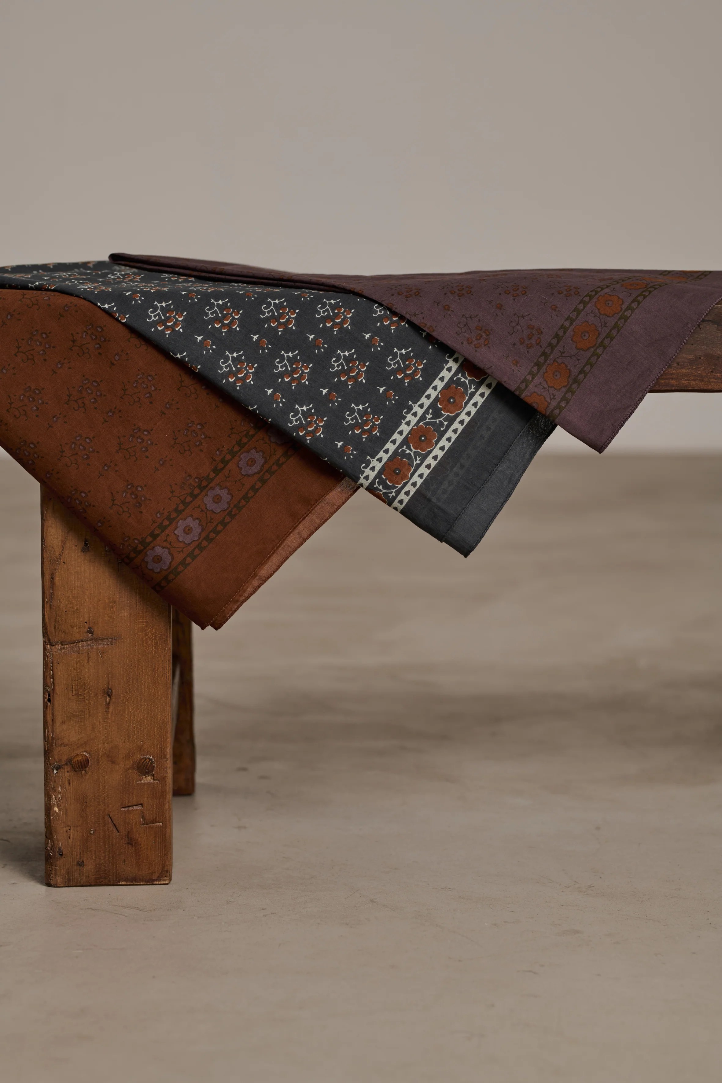 CLASSIQUE GREY SCARF