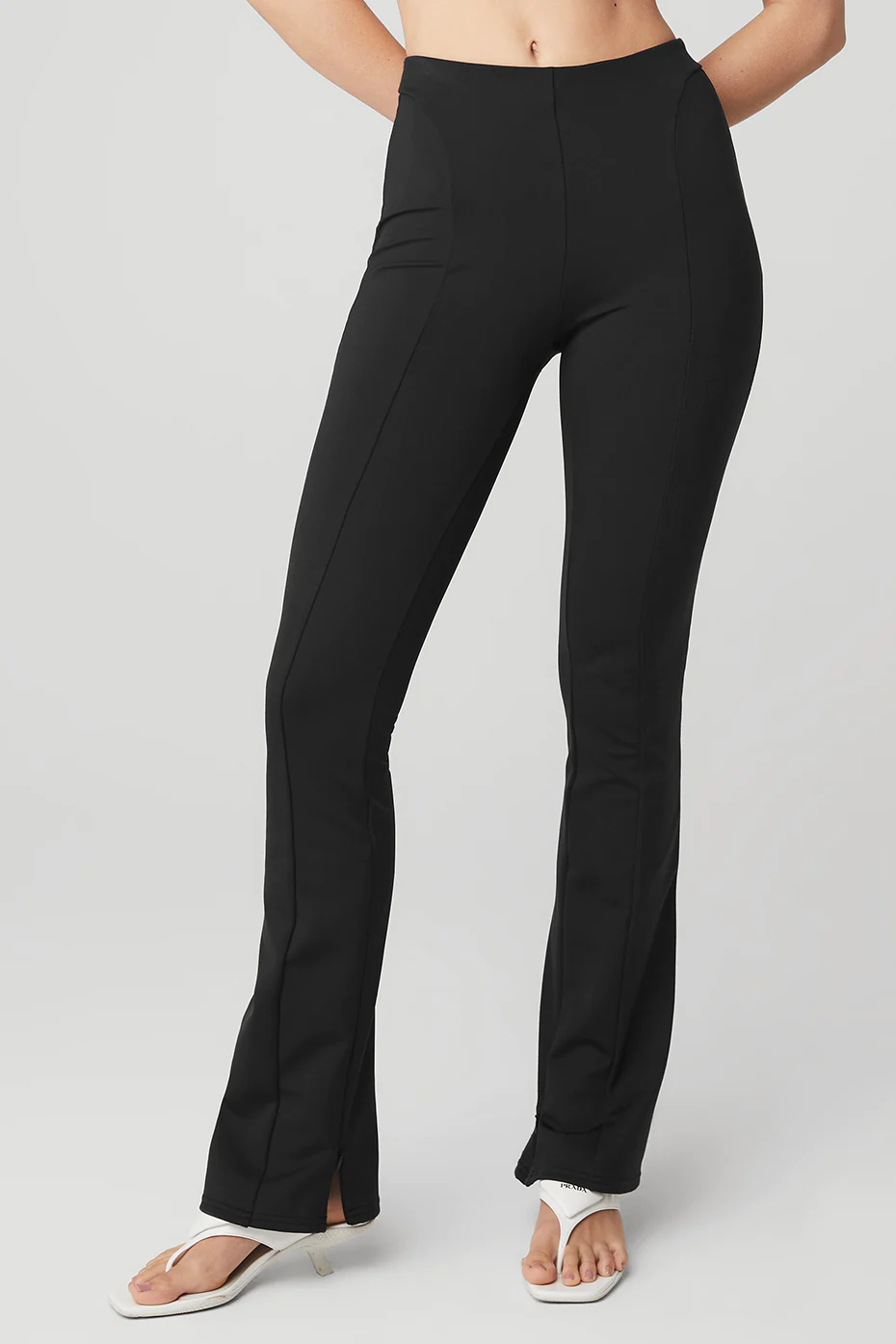 High-Waist Zip It Flare Legging - Black