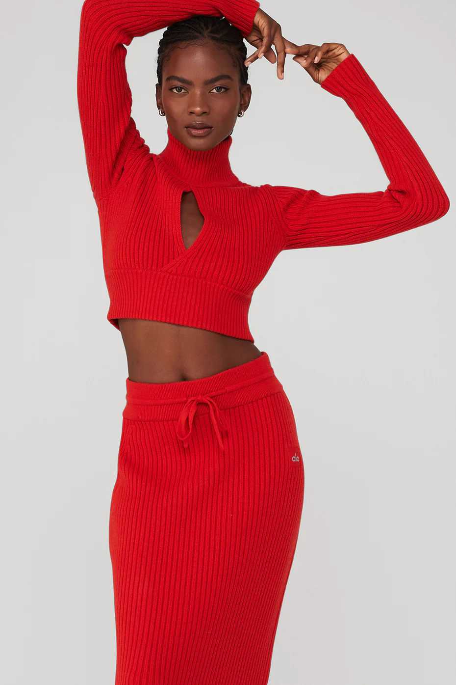 Cashmere Ribbed Winter Dream Cropped Turtleneck - Red Flame