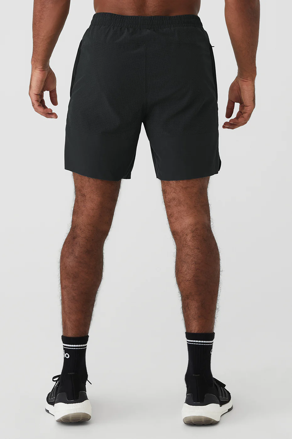 7" Traction Short - Black