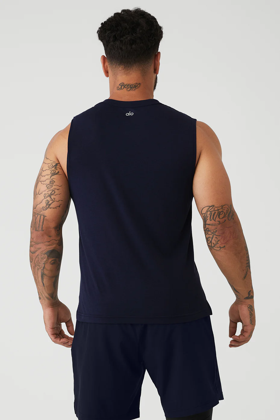 The Triumph Muscle Tank - Navy