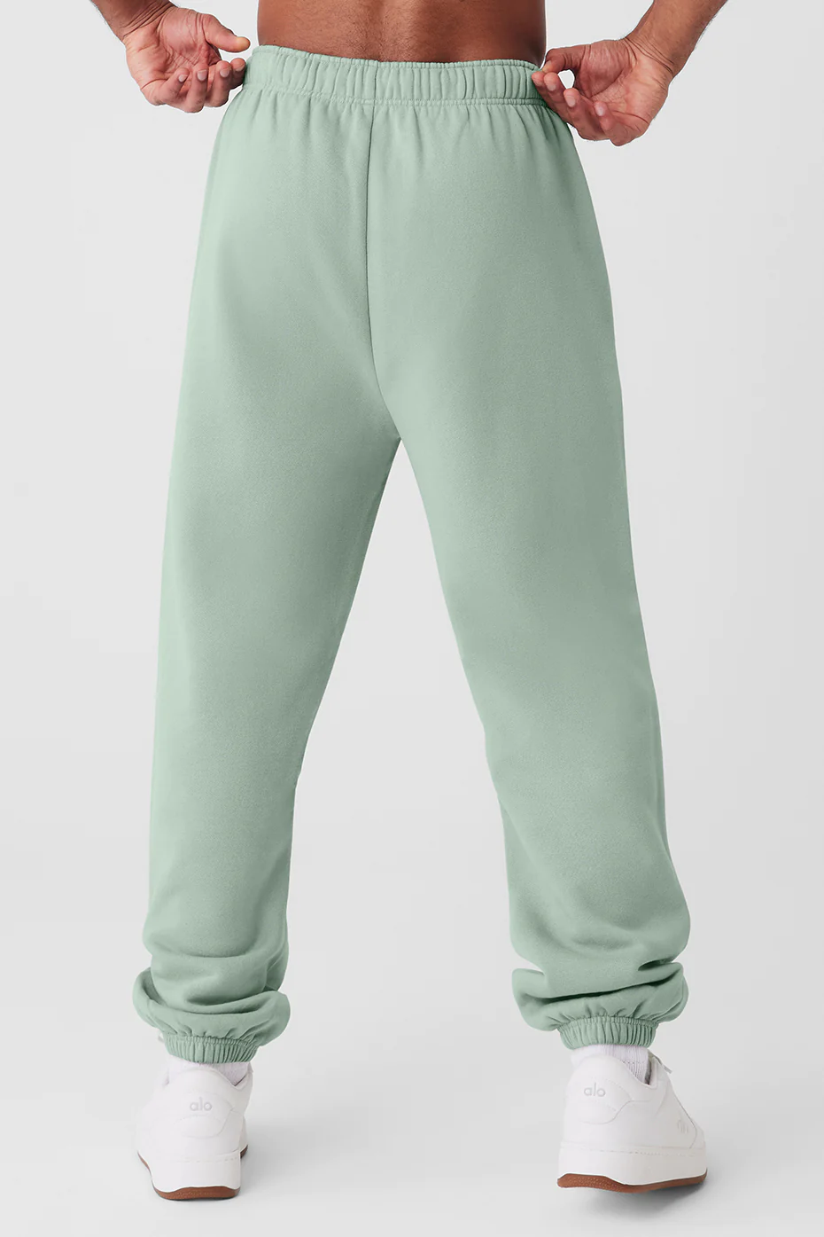 Accolade Sweatpant - Icy Sage