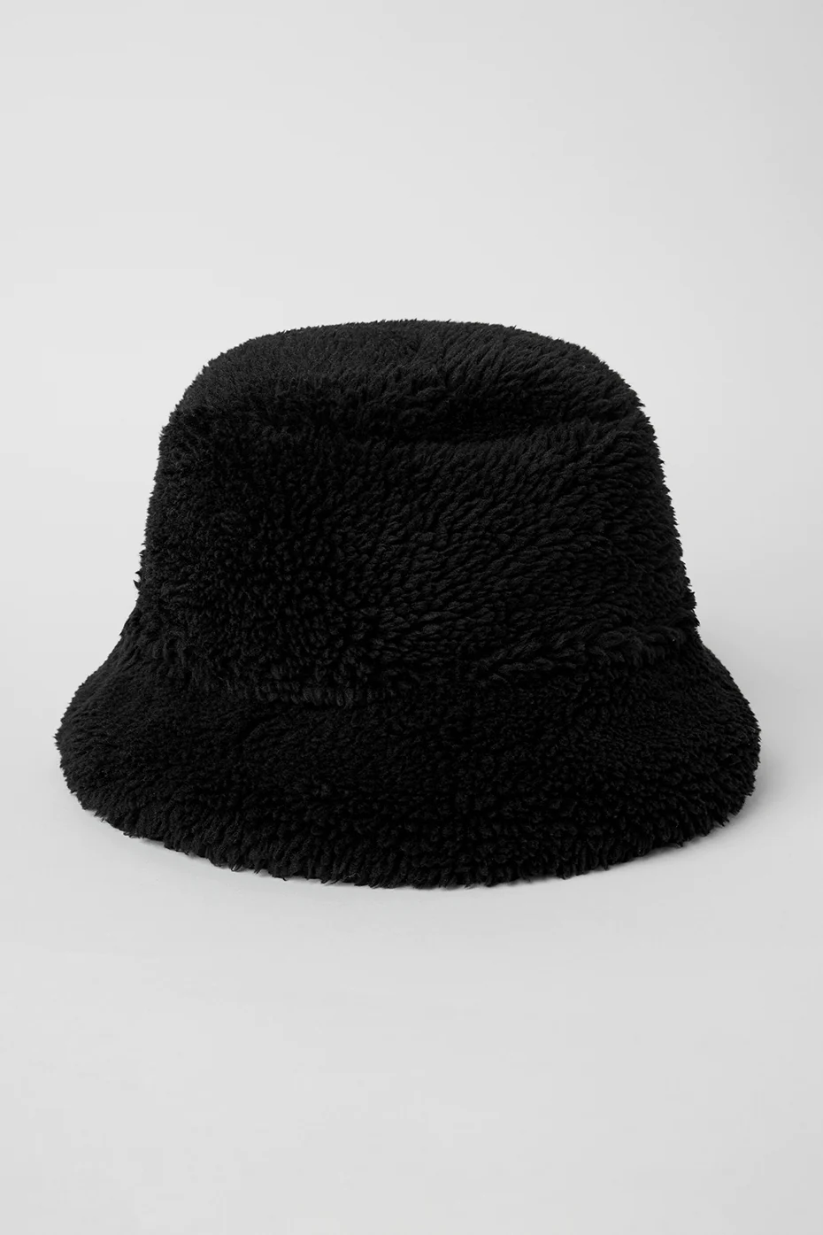 Foxy Sherpa Bucket Hat - Black