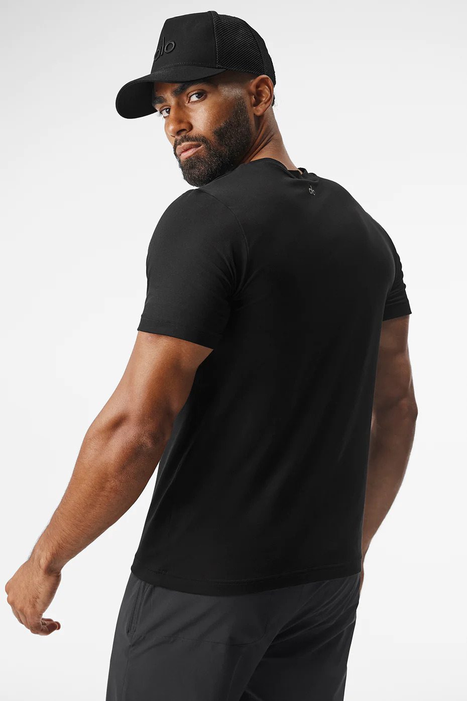 Conquer Reform Crewneck Short Sleeve - Black
