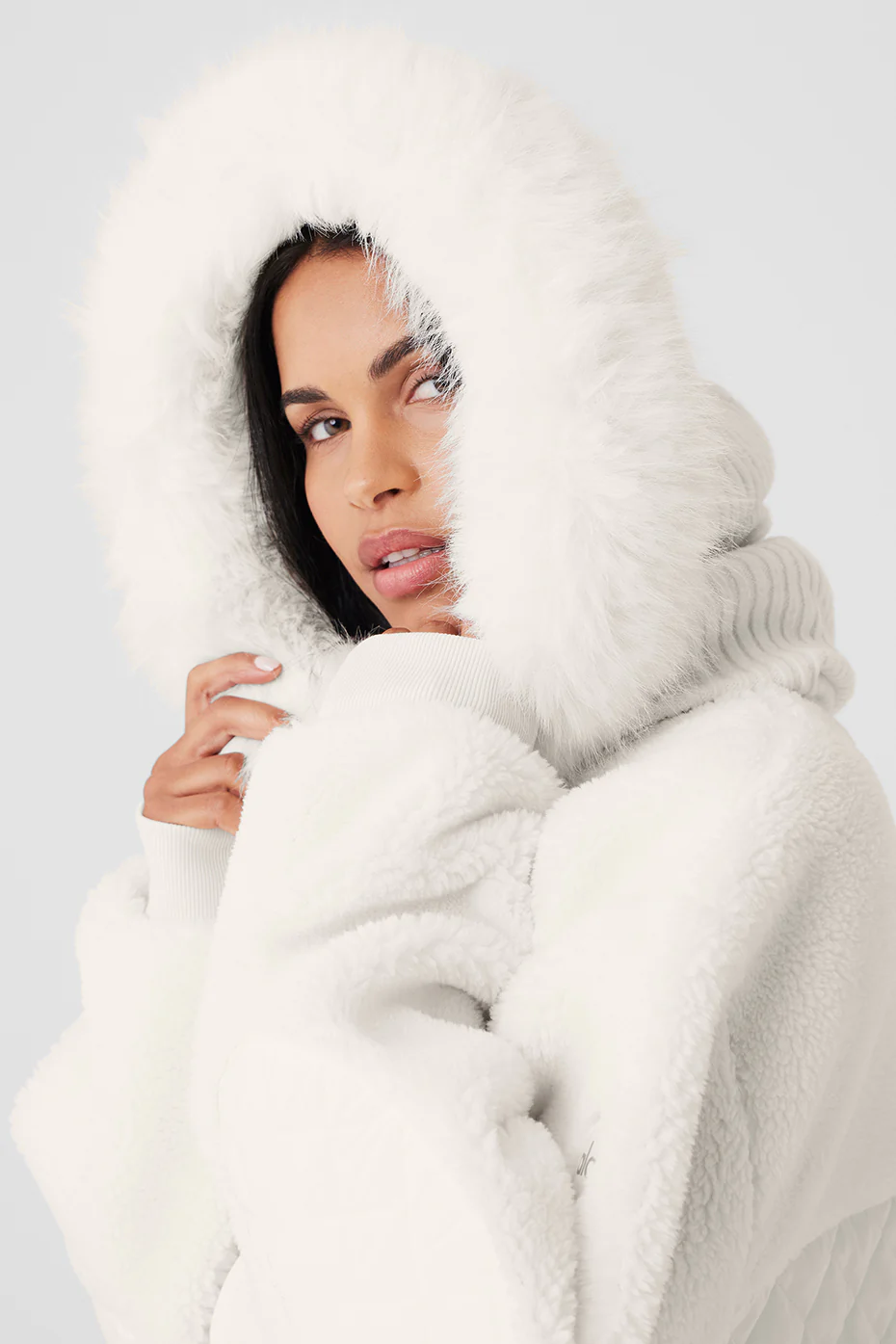 Opulent Faux Fur Wintersun Balaclava - Ivory