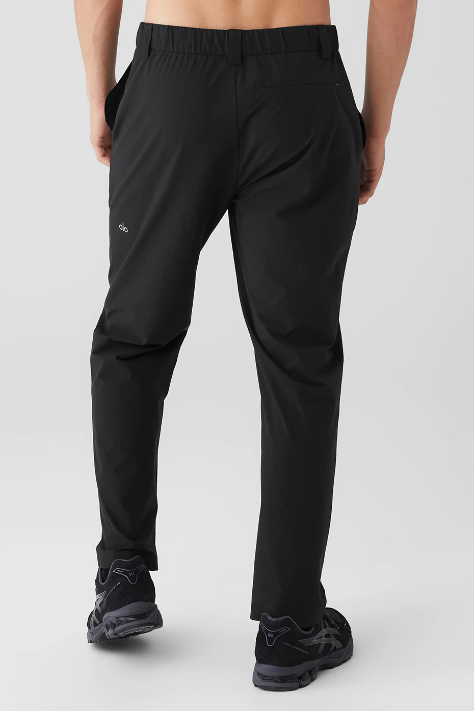 Co-Op Cropped Tech Trouser - Black