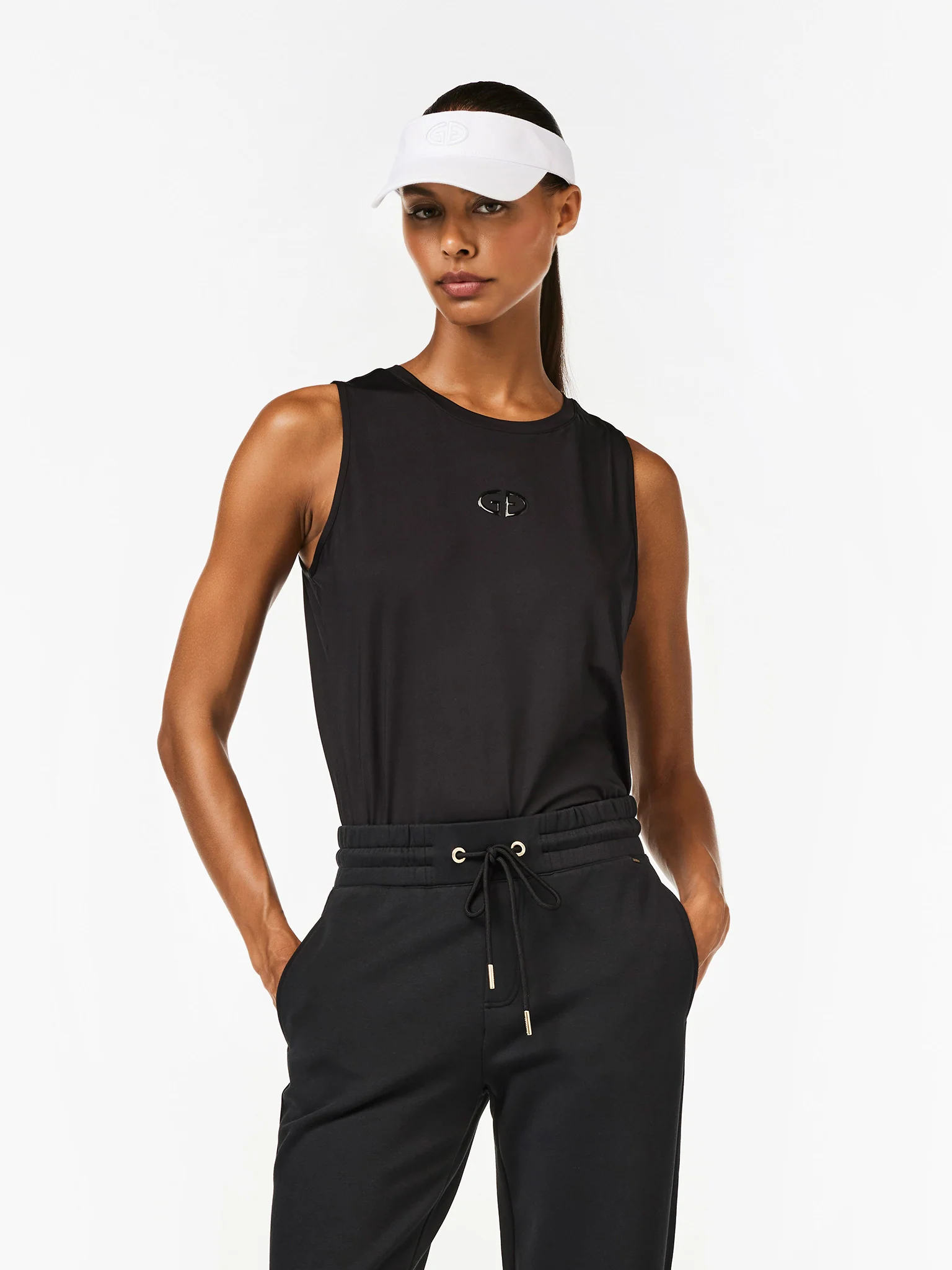 GIGI sleeveless top