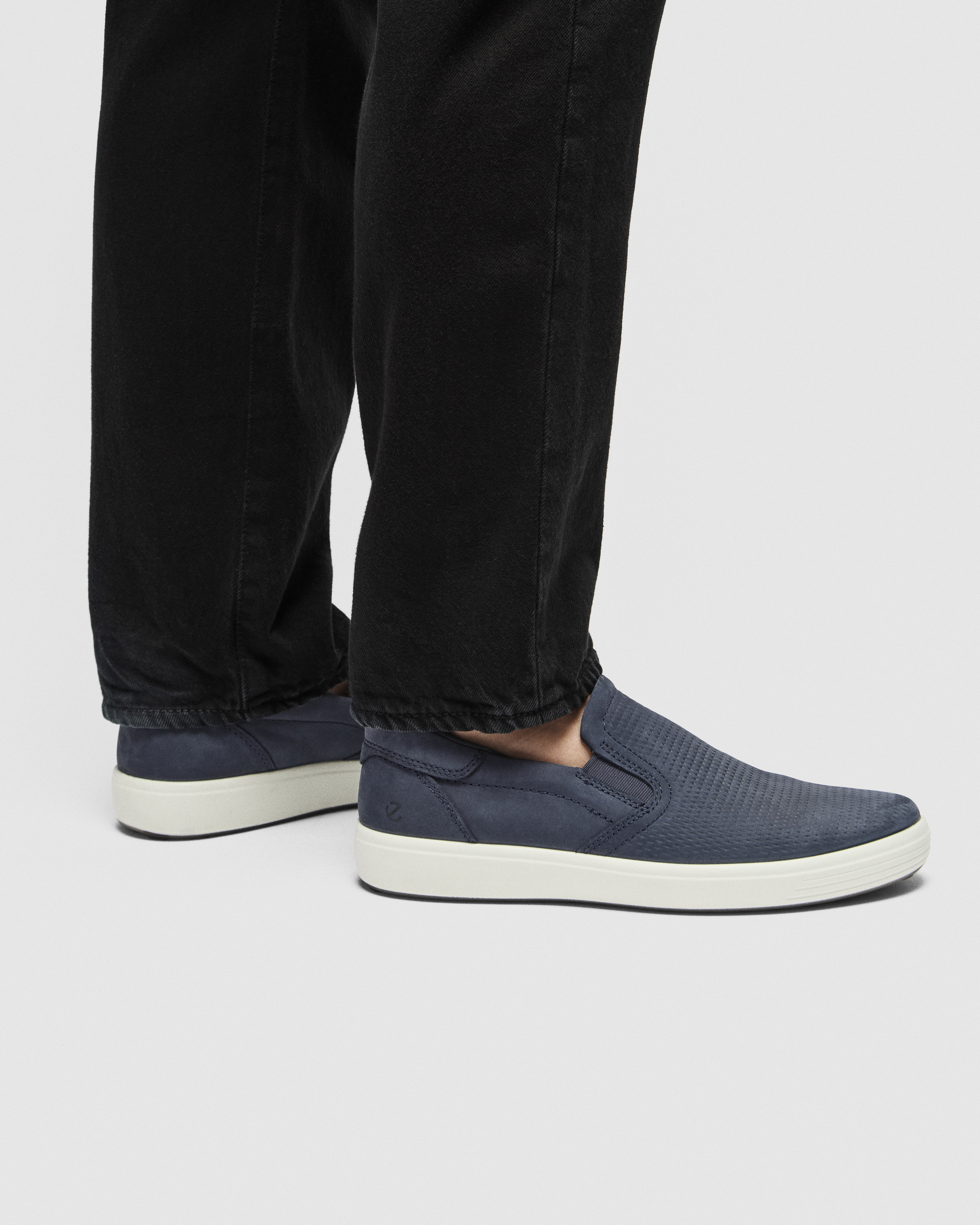 Men's ECCO® Soft 7 Leather Slip-On