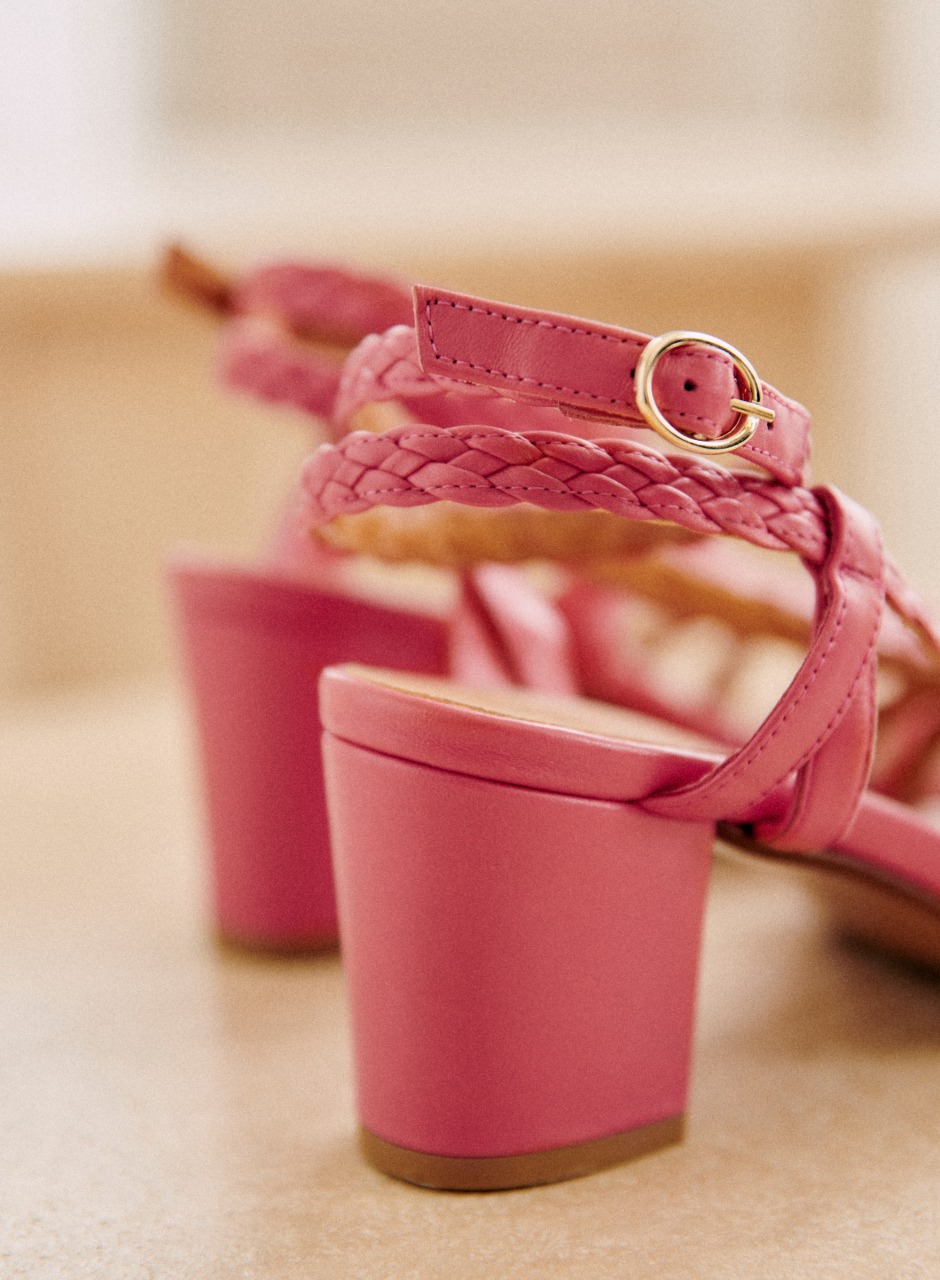 Natacha Sandals Smooth braided peony